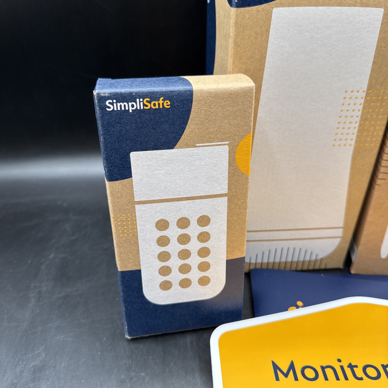 SimpliSafe Security SSBS3 BS3W 3rd Gen Base Station / Keypad KP3W / Yard Sign