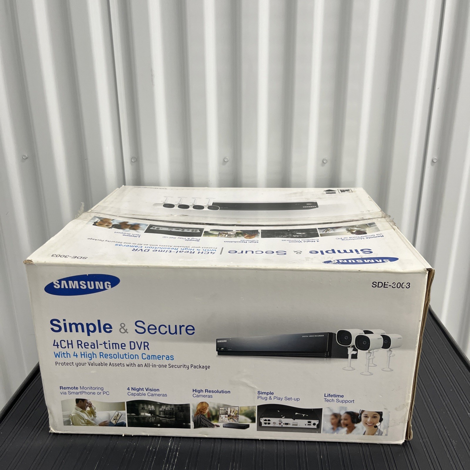 Samsung 4CH Real-Time DVR w/ 4 Hi-Res Cameras 1TB HDD #SDE-3003, NEW (Open Box)