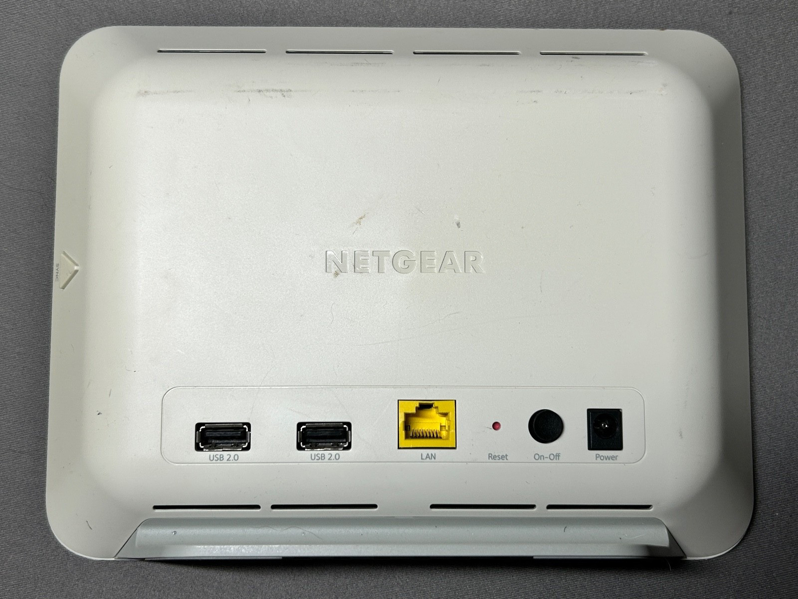 NETGEAR Arlo VMB3000 Base Station – Untested – No Power Adapter