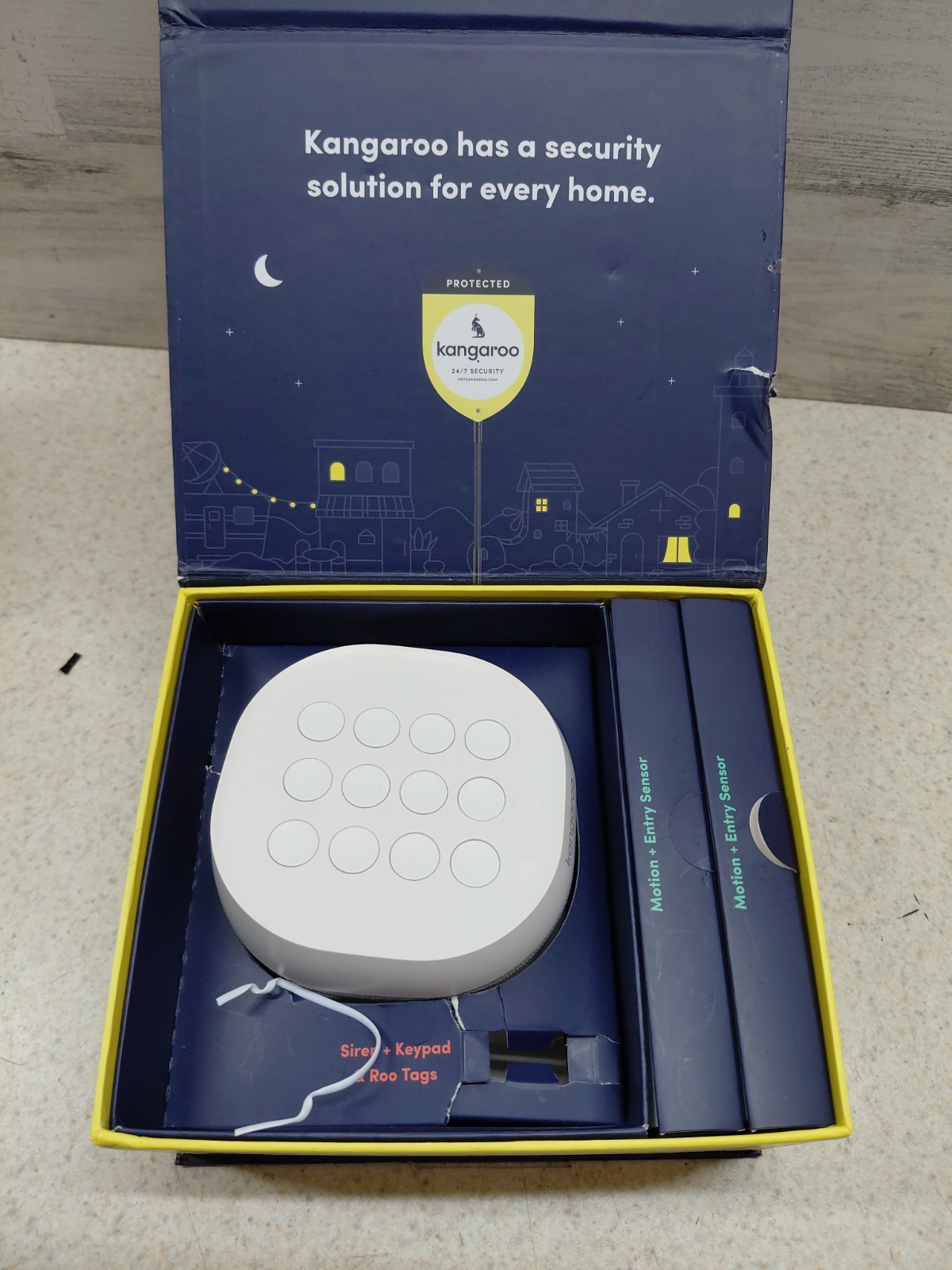 KANGAROO Security Alarm System. 2 Motion + Entry Sensors, Siren And Keypad