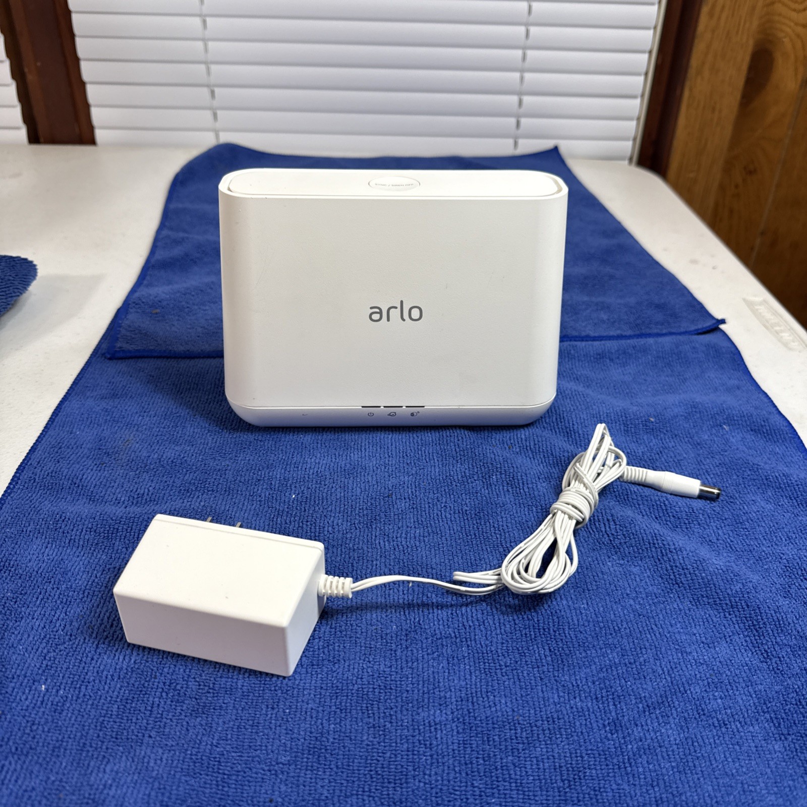 NetGear Arlo Pro VMB4000 Wireless Security Base Station – SOLD AS IS / UNTESTED