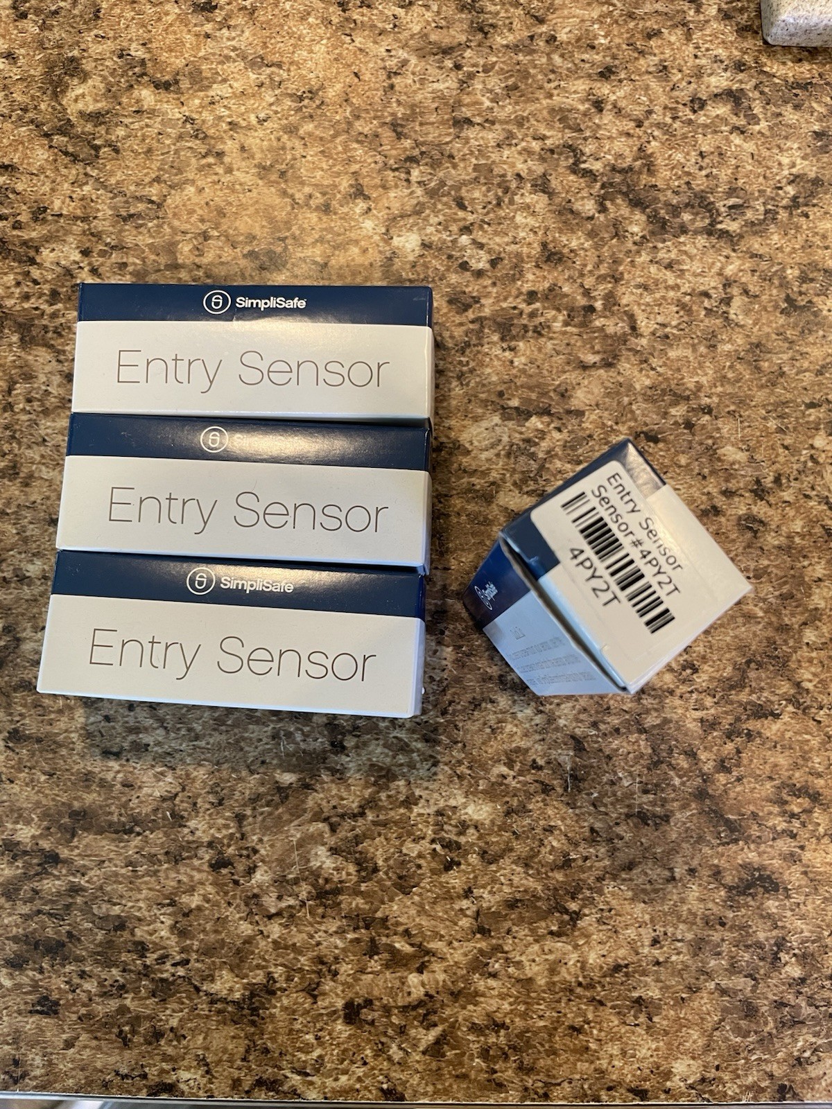 New Simplisafe Home Security And Safety System Complete large starter kit 12 pcs