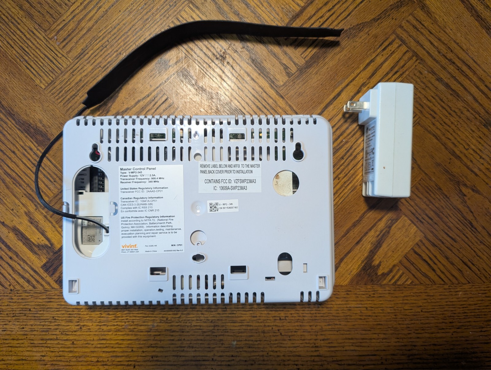 Vivint Smart Hub Control Panel – Used (9297211)