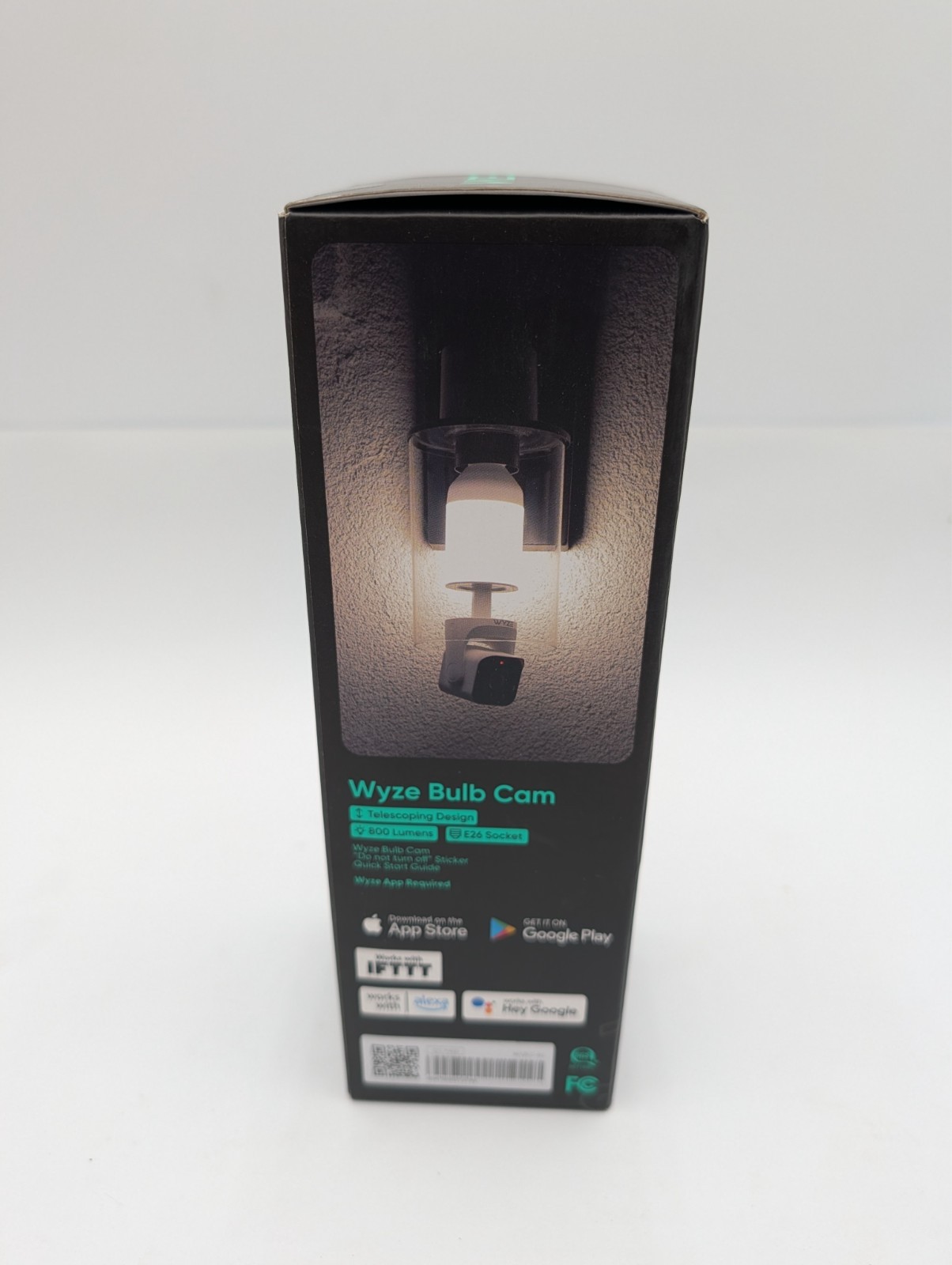 WYZE Bulb Cam Security Camera, 2K HD Outdoor Light 1 PACK, White