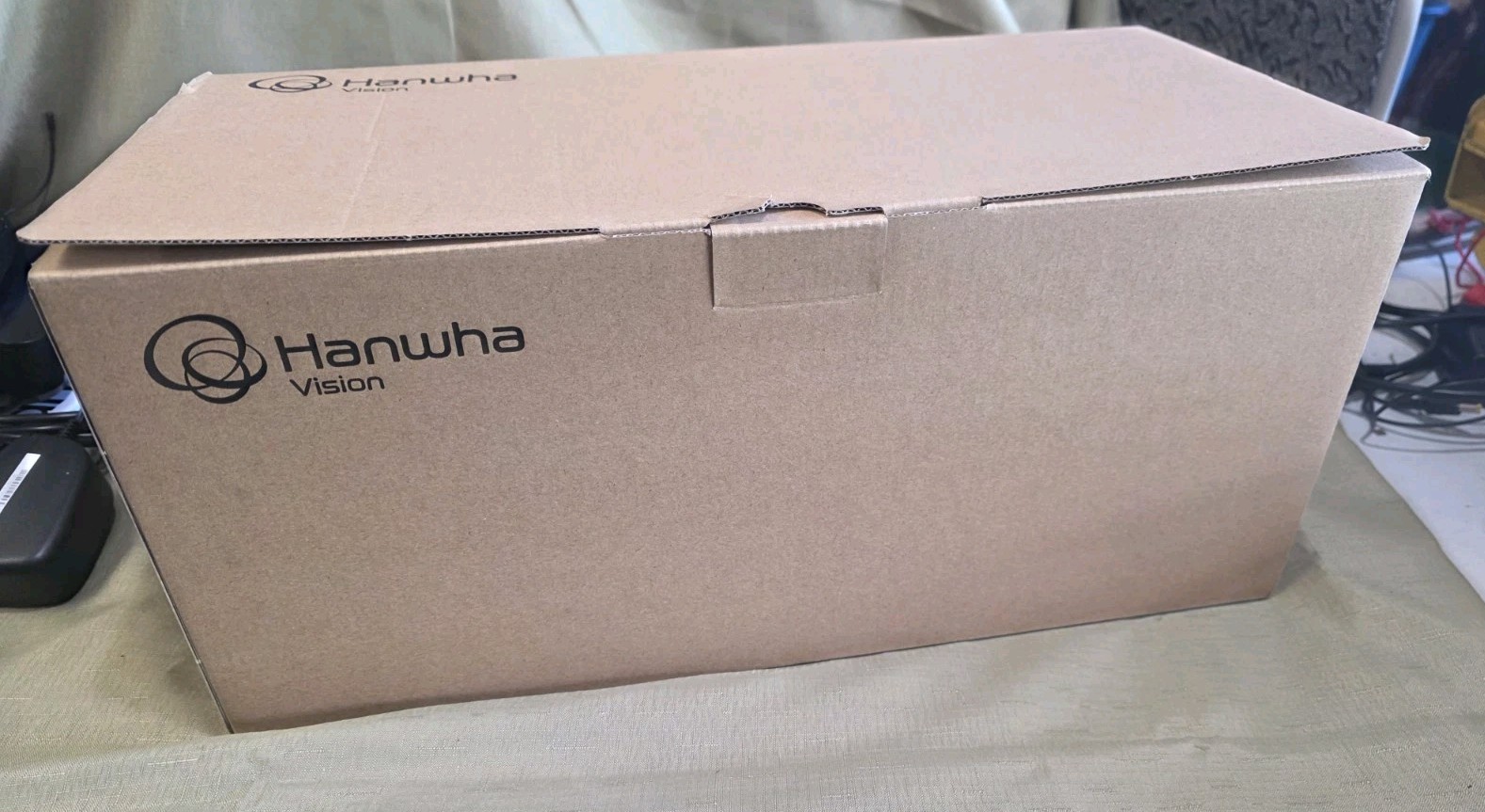 Hanwha Techwin XND-9082RV 3840×2160 MAX Resolution 4K Vandal Resistant IP Camera