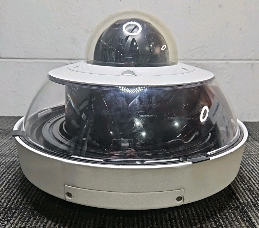 Hanwha Wisenet PNM-9322VQP Network Camera – READ