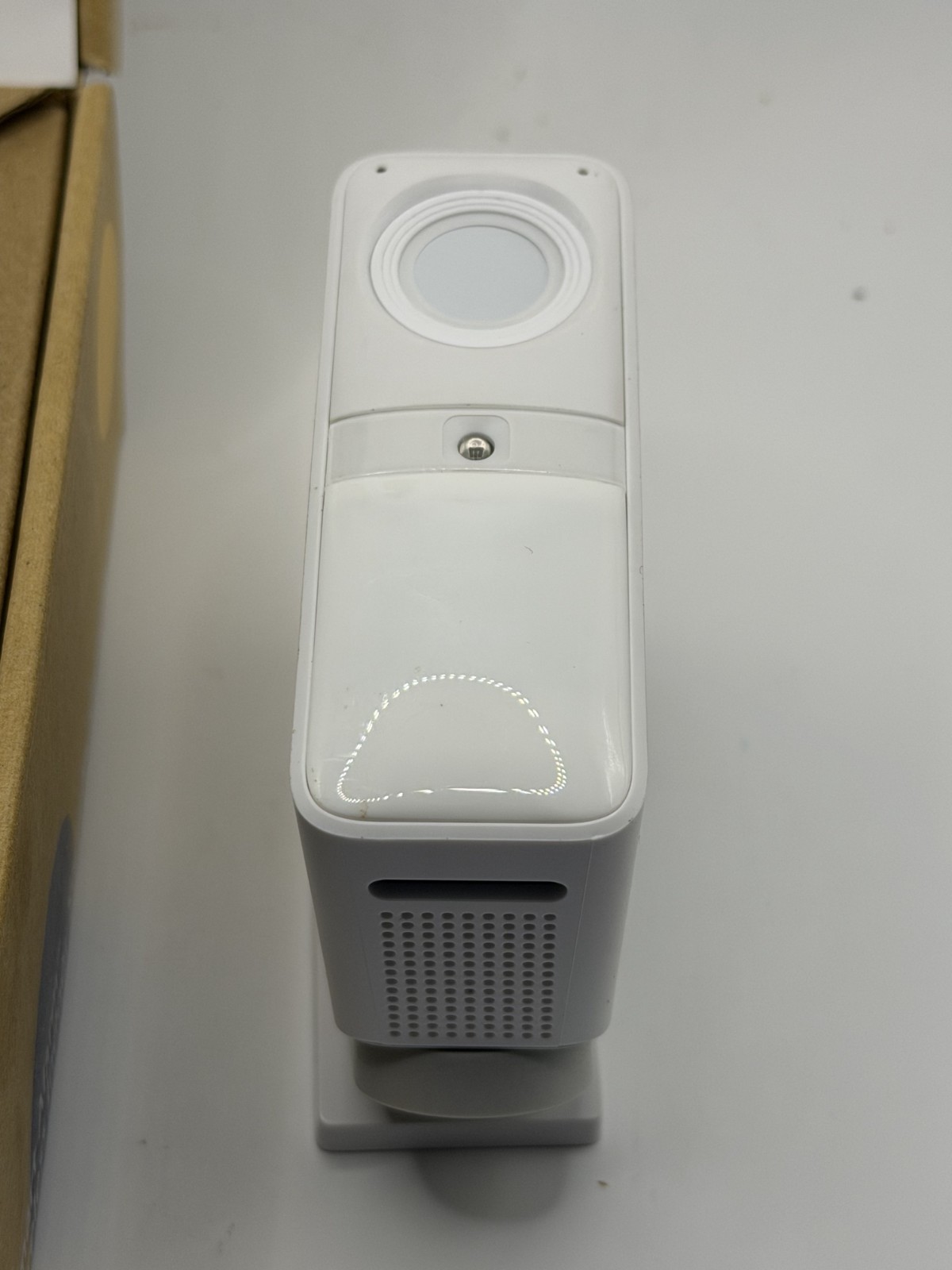 2 x SimpliSafe Smart Alarm Wireless Indoor Security Camera CM006