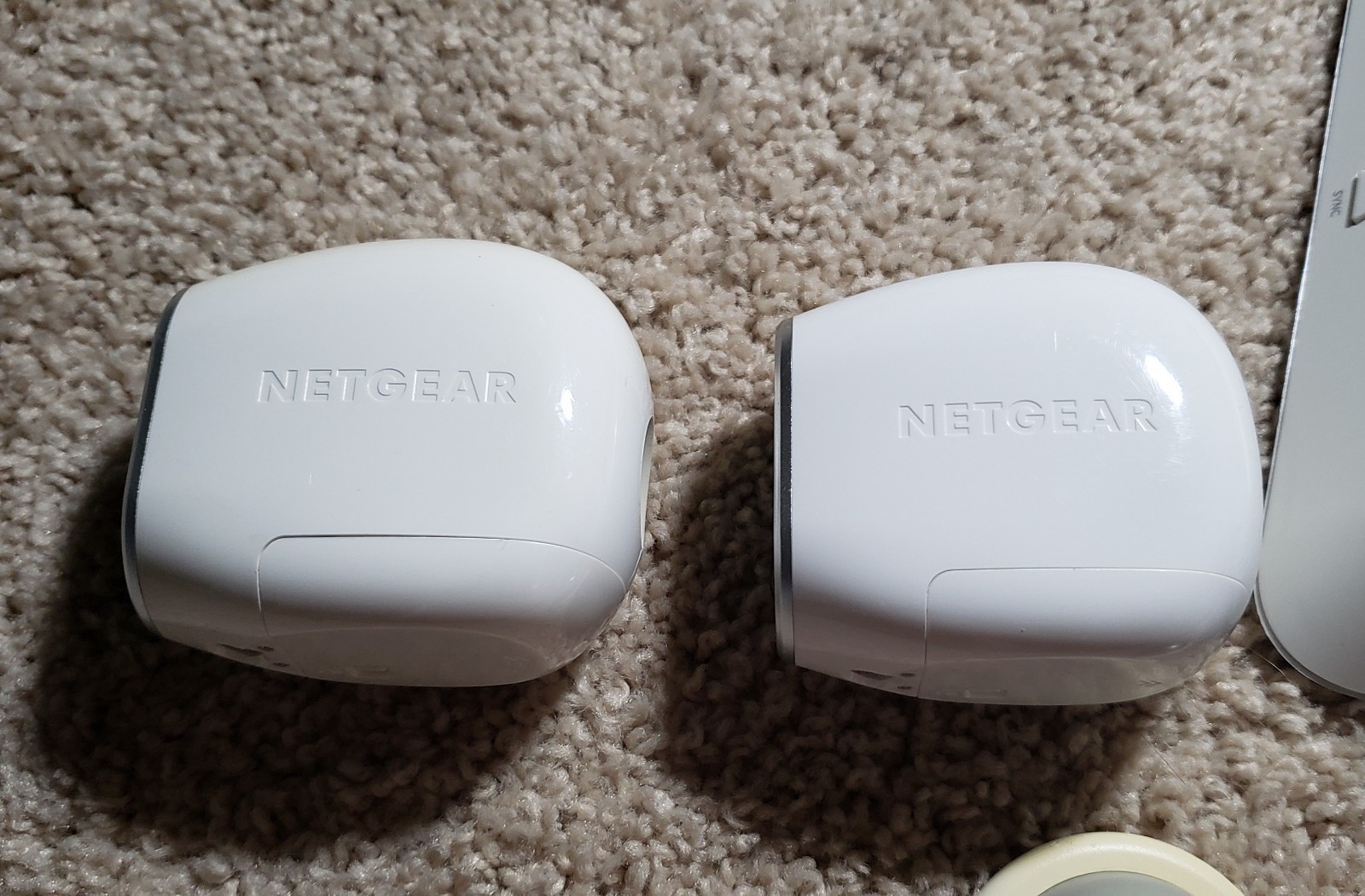NETGEAR Arlo VMB3000 BASE Station HUB Wireless Security Camera System w/2 Camera