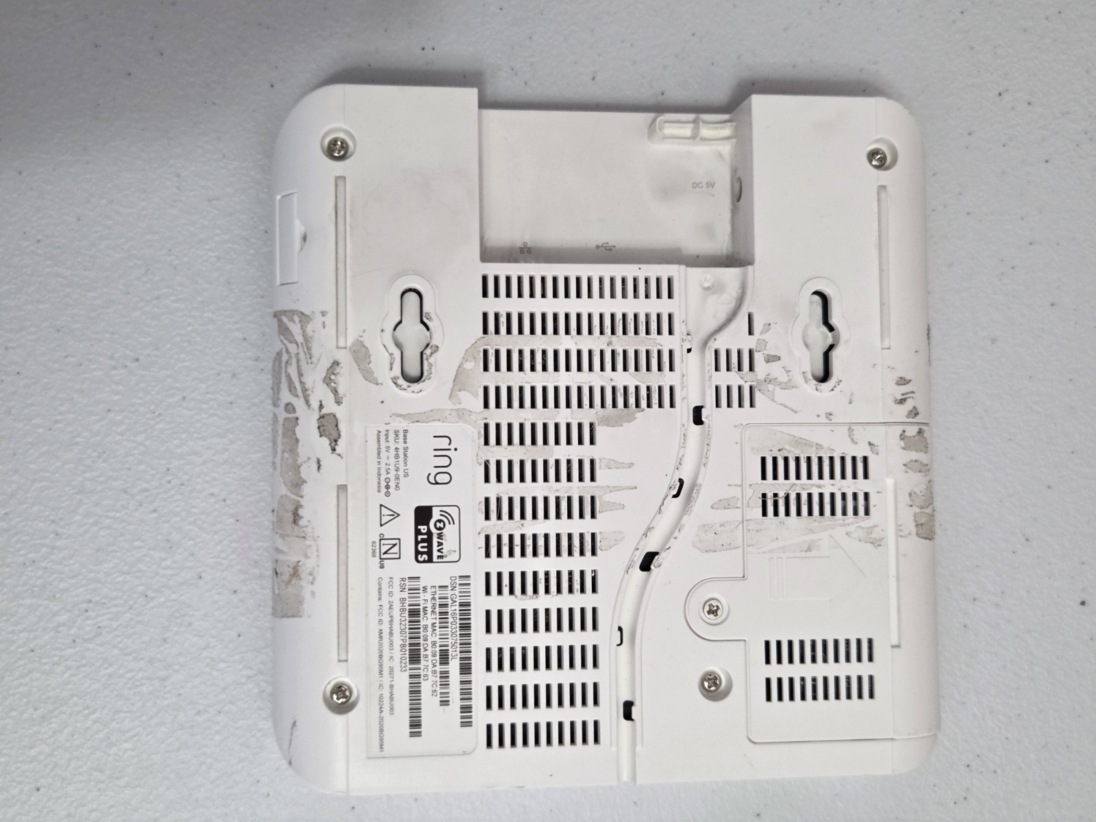 Ring Alarm Base Station 4HB1U9-0EN0 And Keypad 5AT2S7