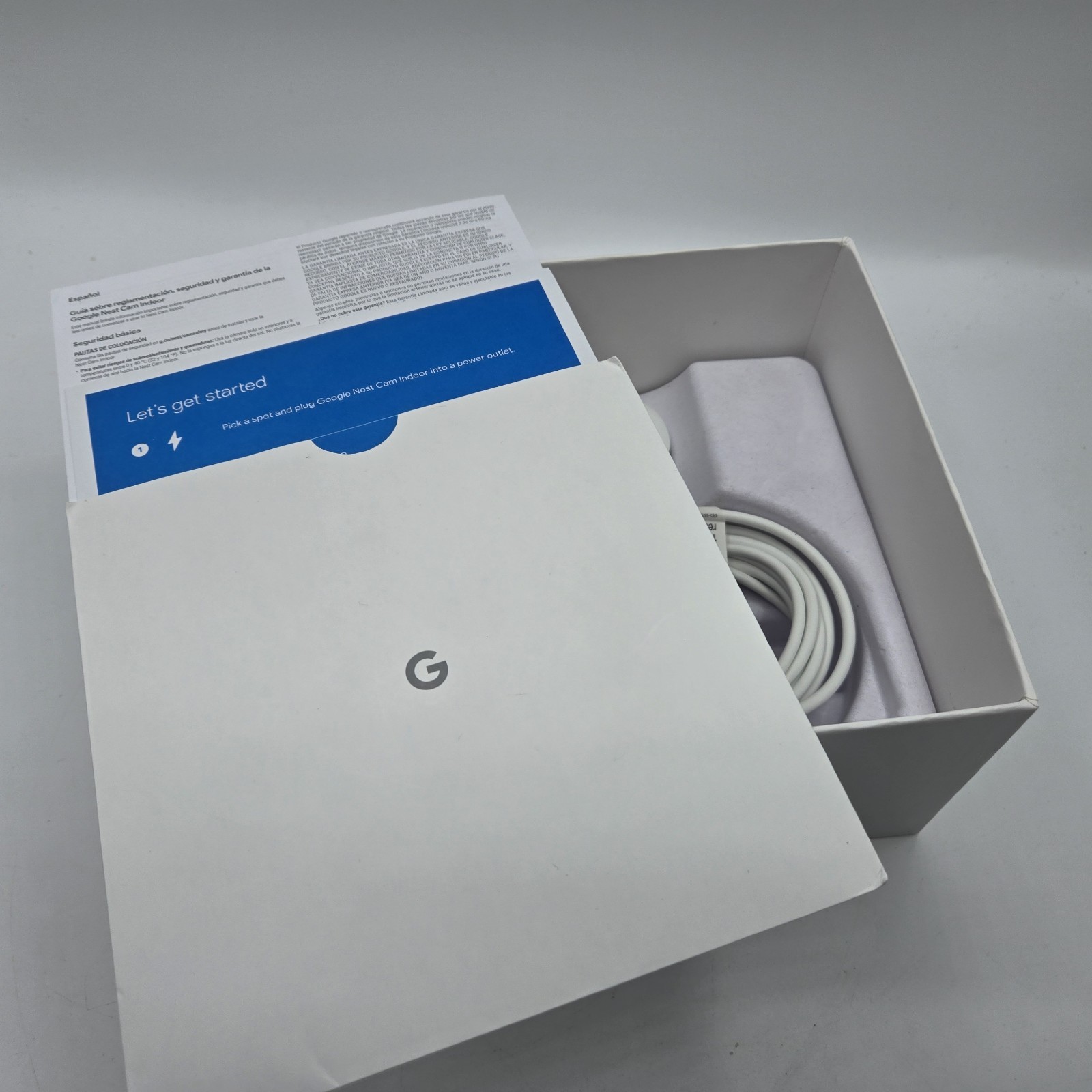 Google Nest NC1102ES Cam Indoor Security Camera 1st Gen – Open Box