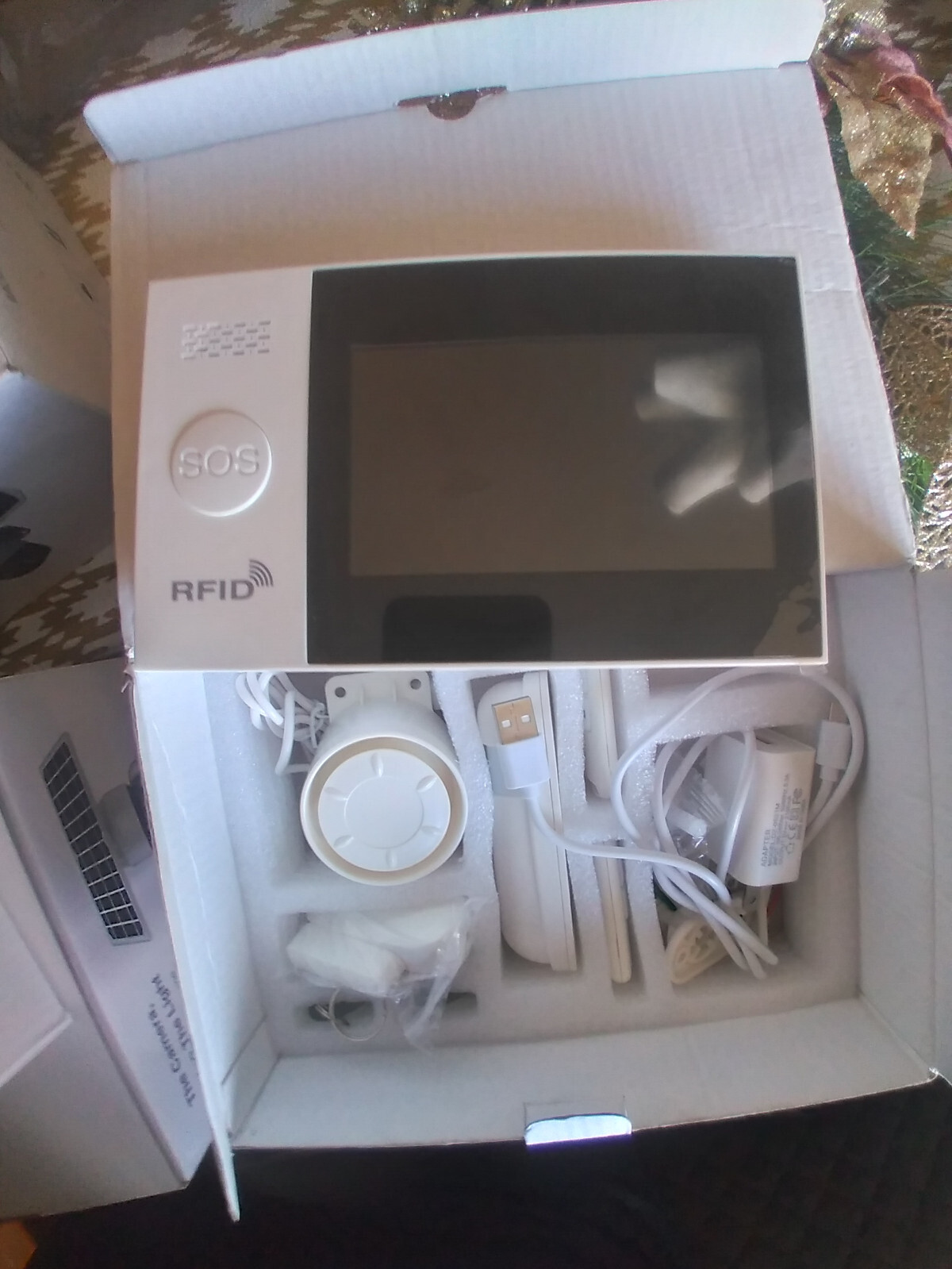 T54 WiFi+US/EU 4G Tuya APP Wireless Home Security Alarm System+Strobe Light+RFID