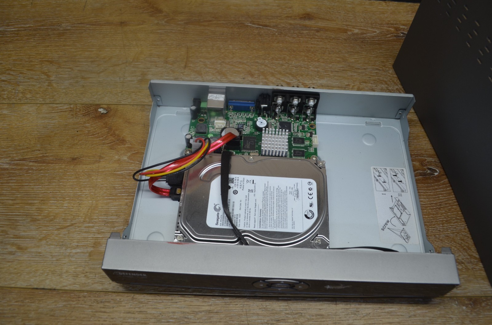 Defender SN502-4CH-X H.264 DVR 500GB Security System