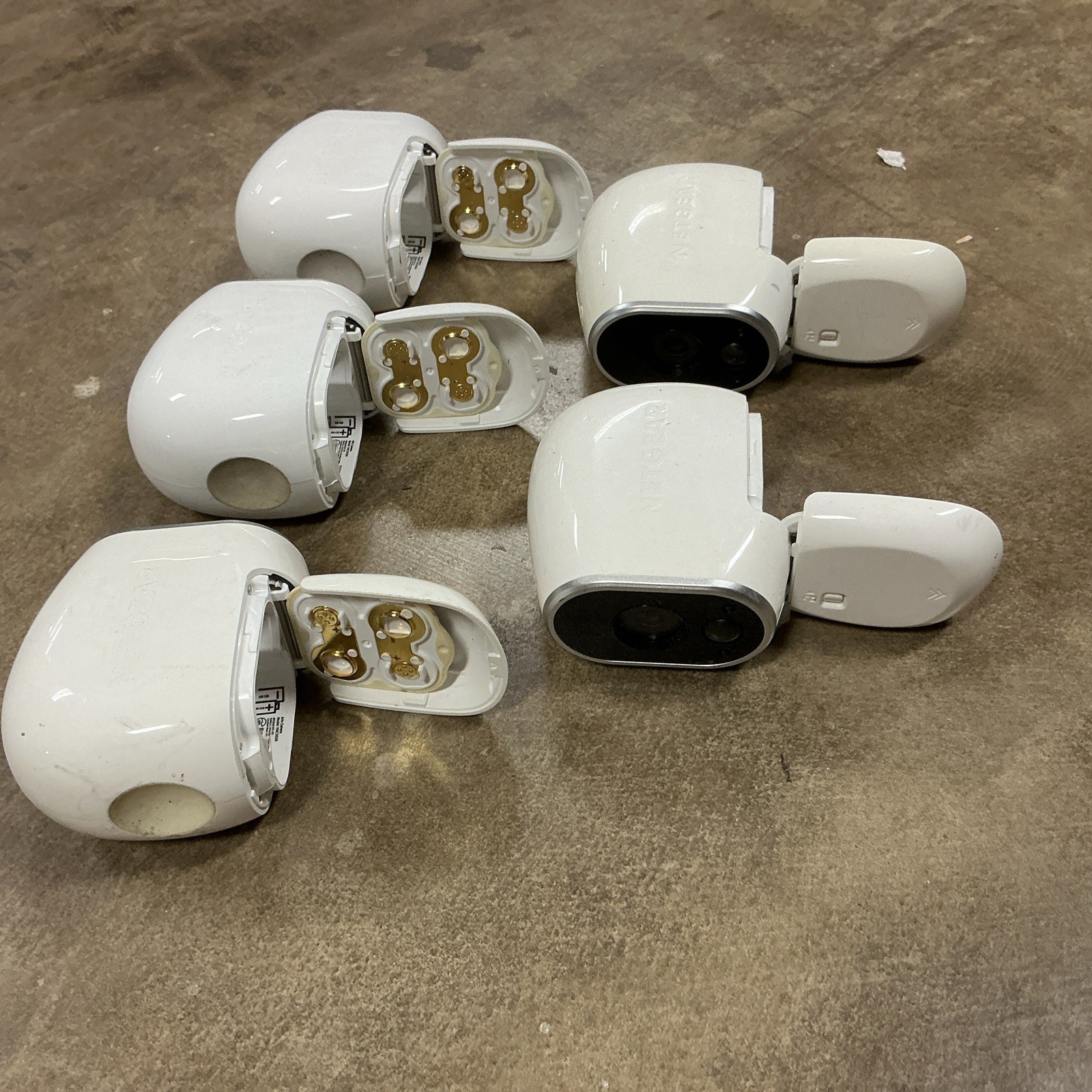 arlo vmc3030 Lot Of 5 Parts Only