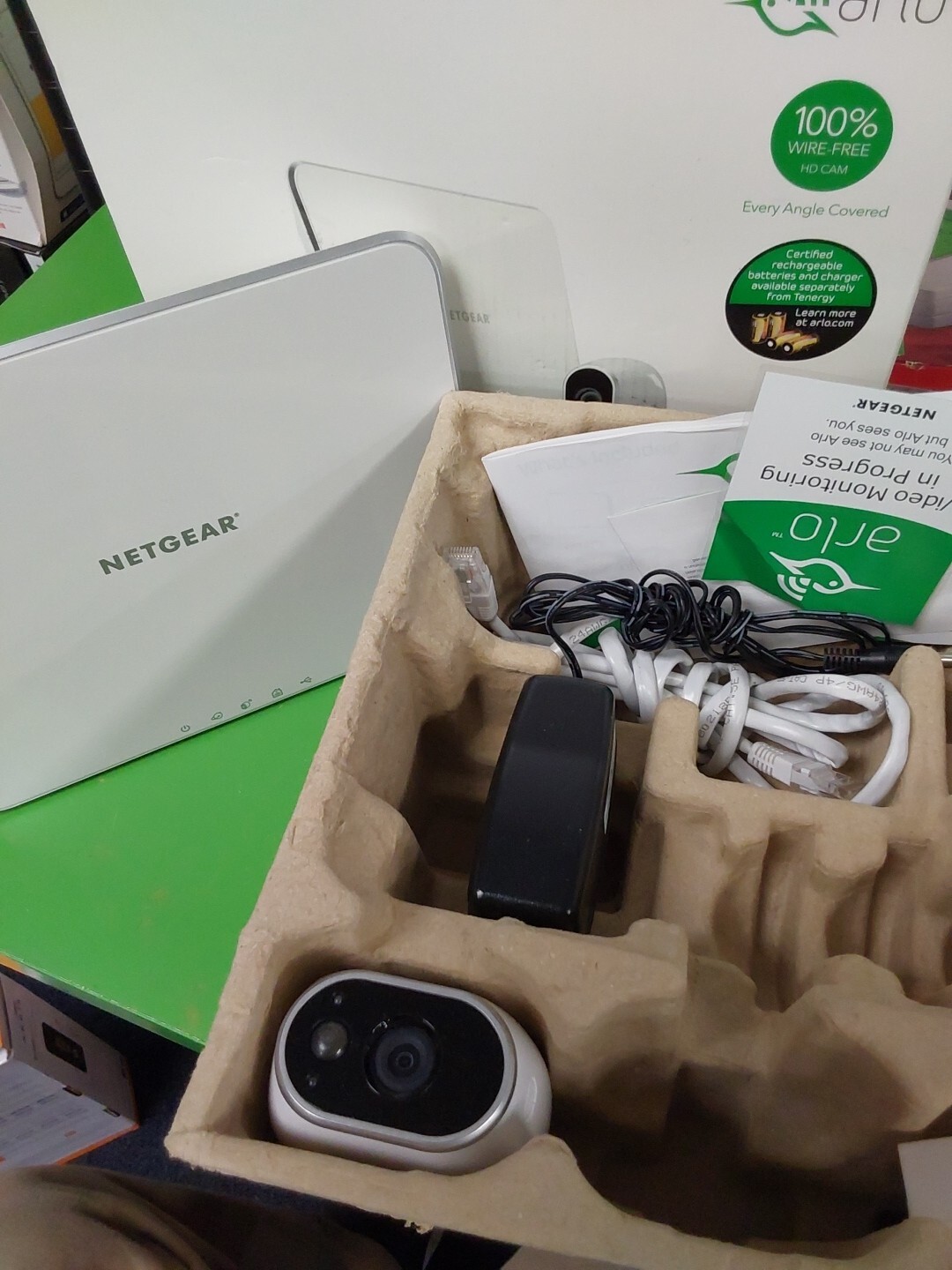 Netgear Arlo Wireless Home Security Camera System FREE SHIPPING