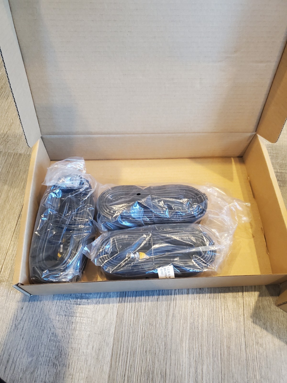 Amcrest AMDV10814-4B-B Set of 4 Bullet Video Security System OPENish PLEASE READ