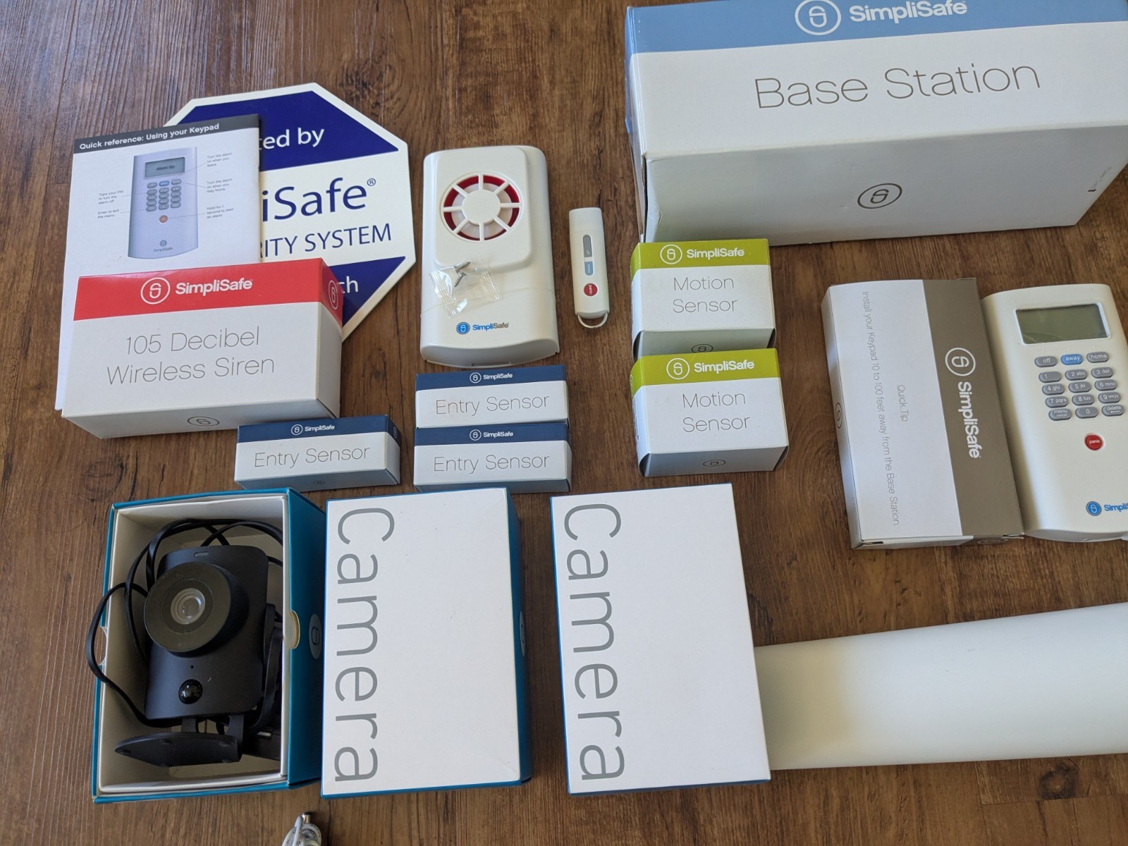 Simplisafe Home Security System Original SS-1500 Bundle Keypad Motion Entry Cam
