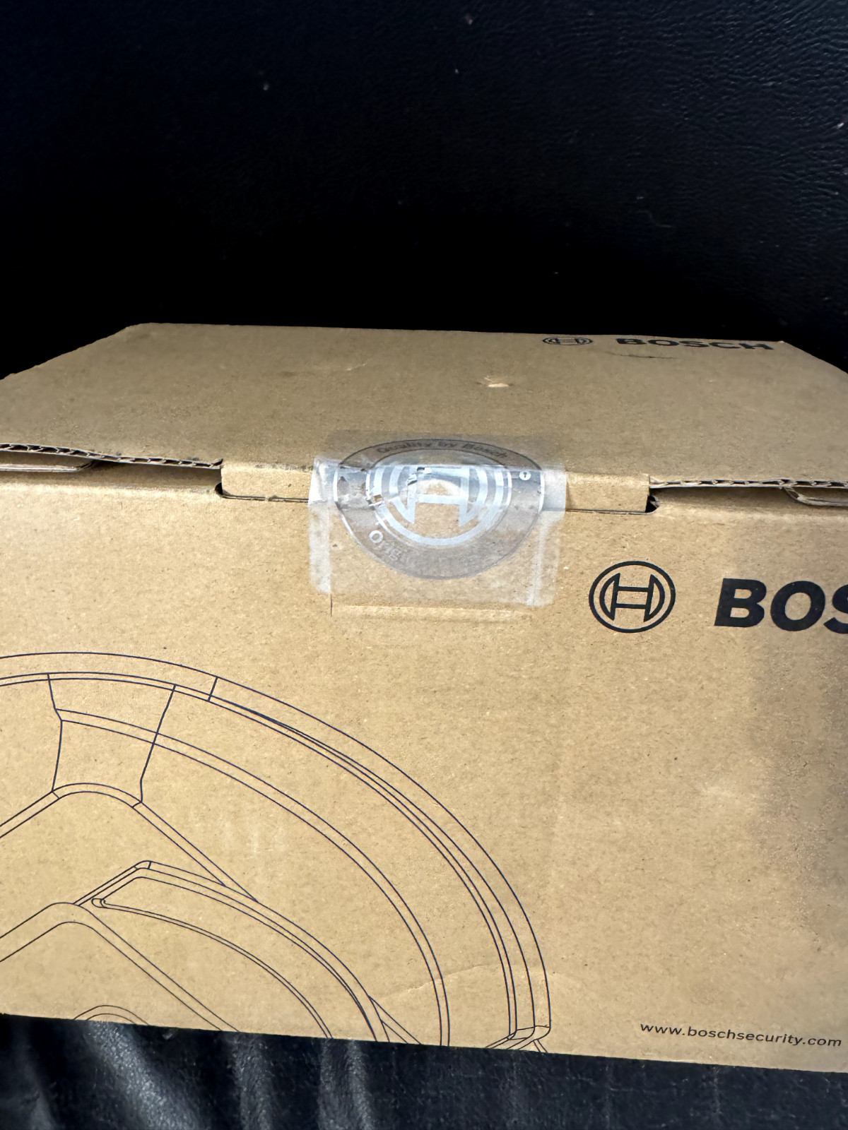 NEW Bosch NDV-5704-AL 8 Megapixel Network Outdoor Dome Camera w/ 3.4-10.2mm Lens