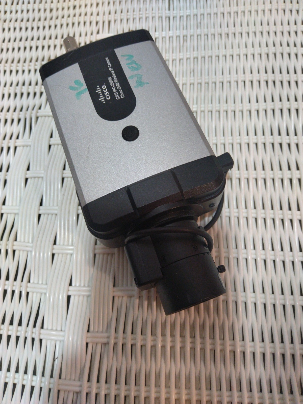 Cisco CIVS-IPC-2500 Cisco 2500 IP Camera Unit Only No Power Supply