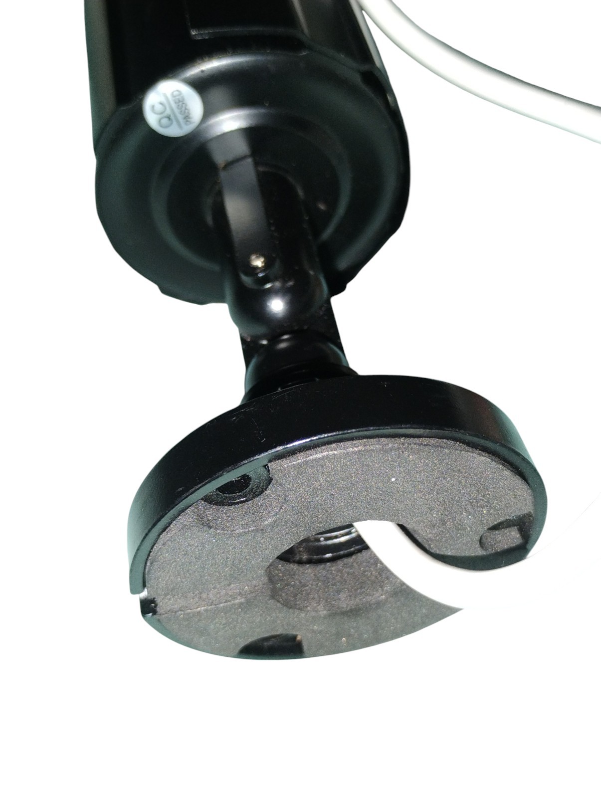 Q-See QTH8053B 1080p Bullet Camera with Cable & 100ft Night Vision