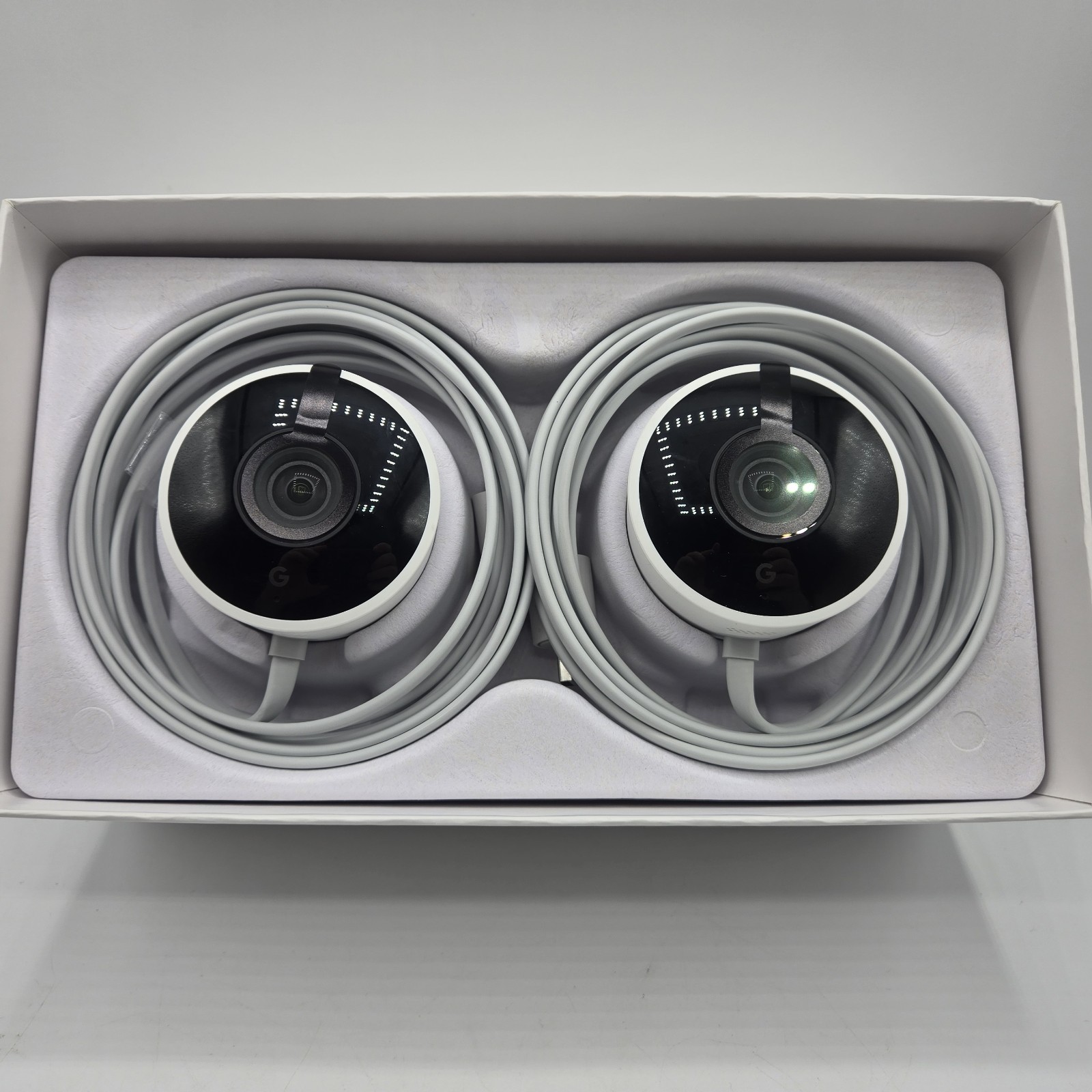 New Open Box Nest Cam Outdoor 1st Gen A0033 NC2100ES 2-Pack