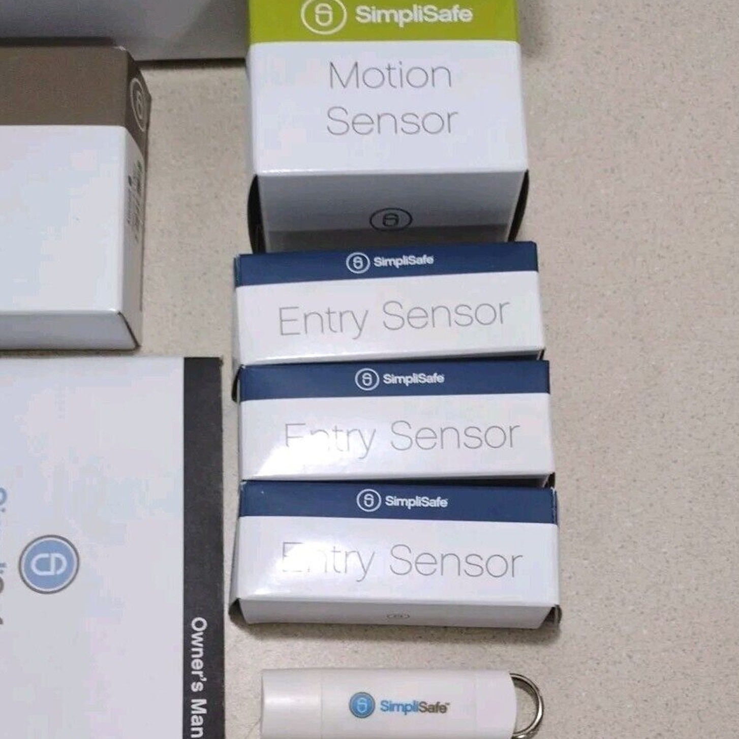 SimpliSafe Base Station BS2000 Key Pad Motion Sensor 3x Entry Sensors Manual NIB