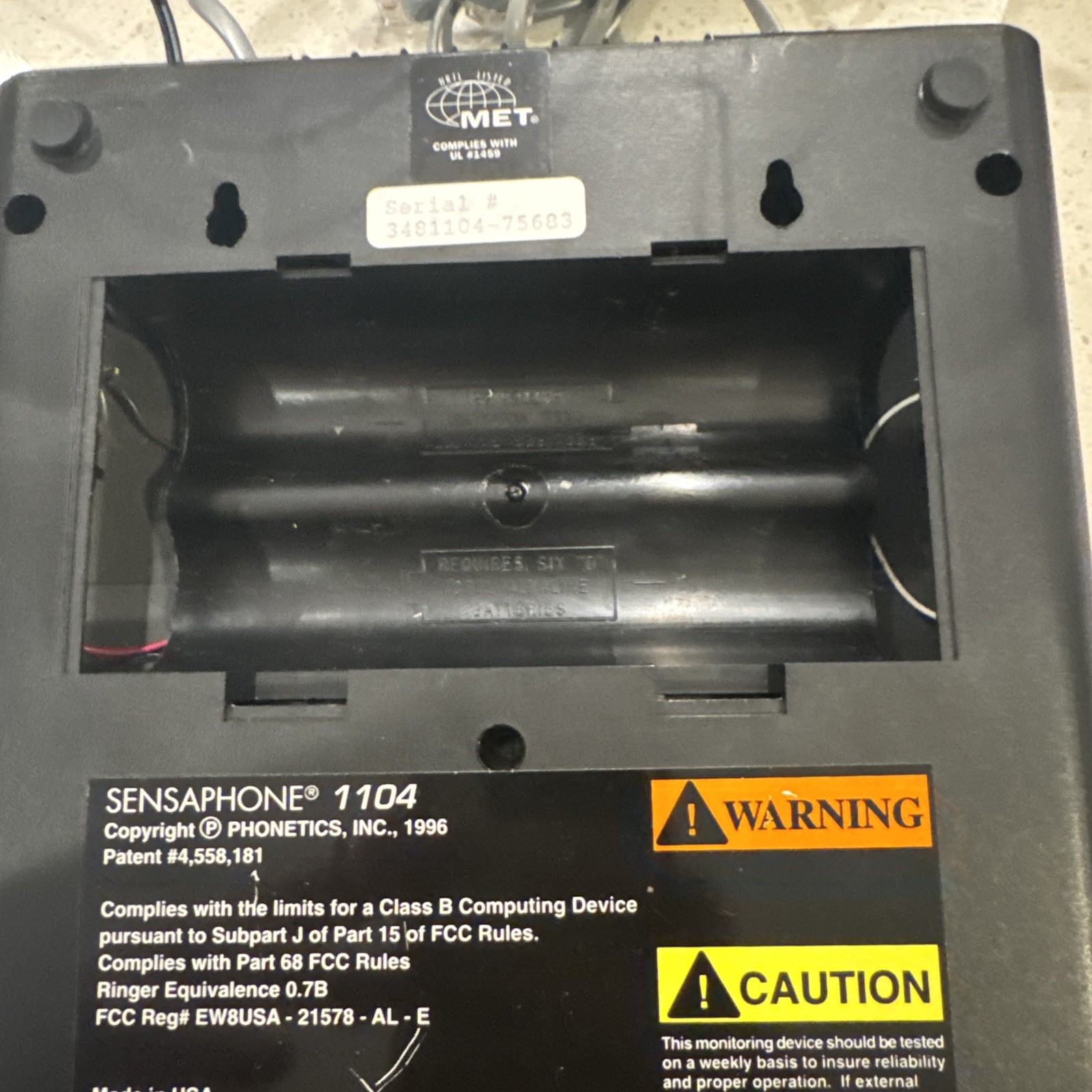 Sensaphone FGD-1104 Monitoring System in Box w/ Manual TESTED Power & Buttons