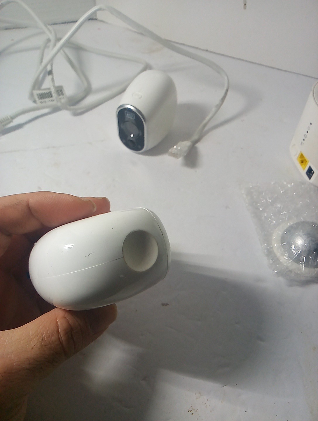 NETGEAR VMS3330-100NAS 3 HD Wireless Security Camera – White