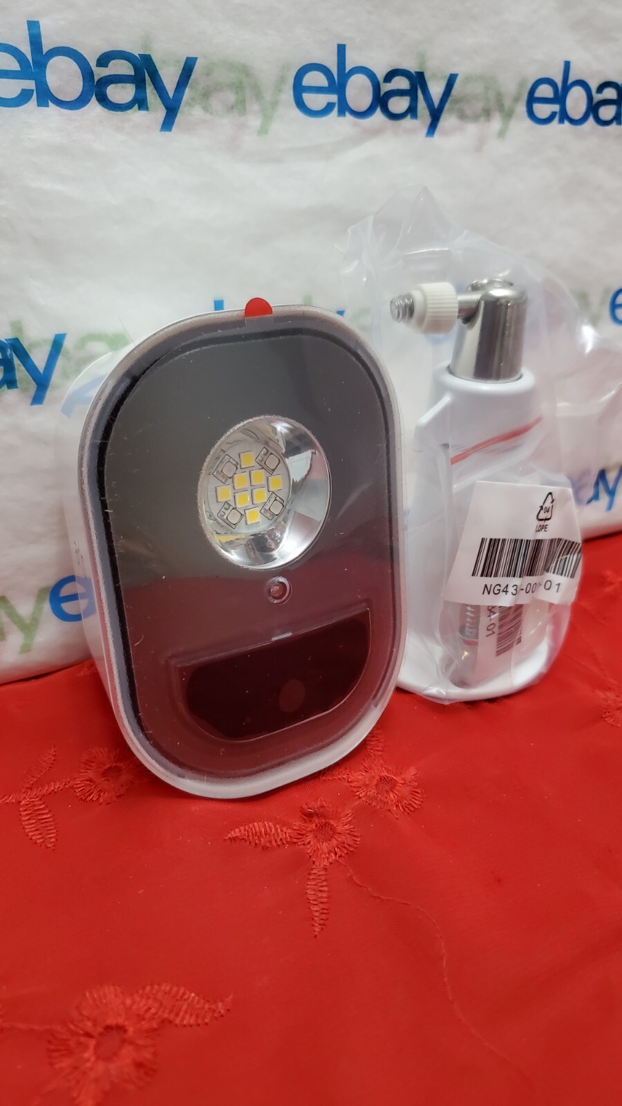 Arlo AL1101 Motion Alert Security Smart Light ONLY With Wall Mount – No Battery