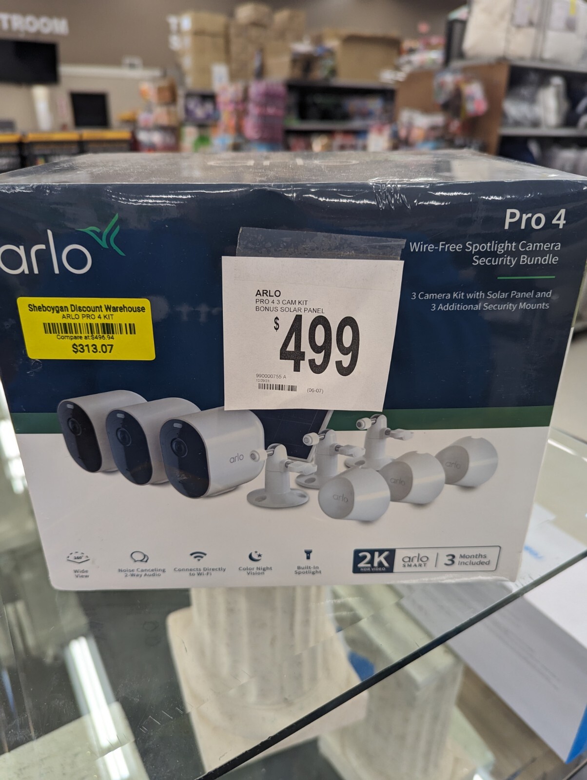 Arlo Pro 4 3 Cam Bundle (3 Cameras, 6 Mounts, + 1 Solar Panel). Store