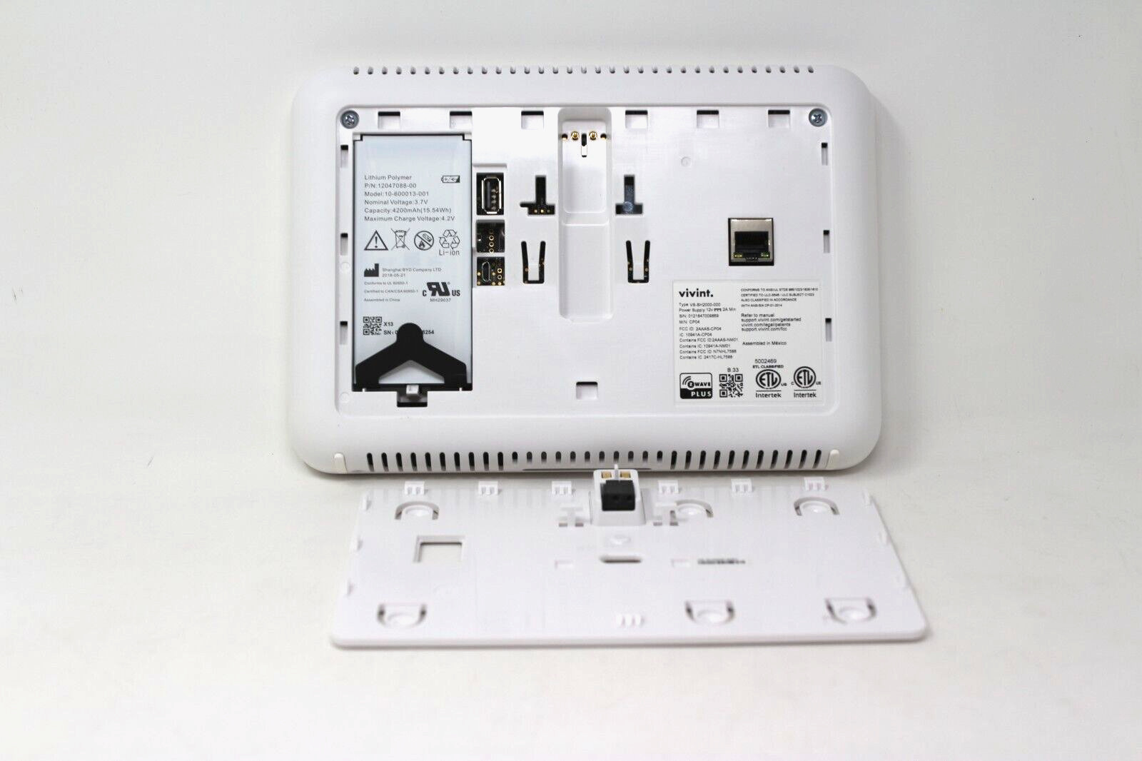 Vivint Smart Home Sky Control Panel Smart Hub VS-SH2000-C00 (1 Unit)