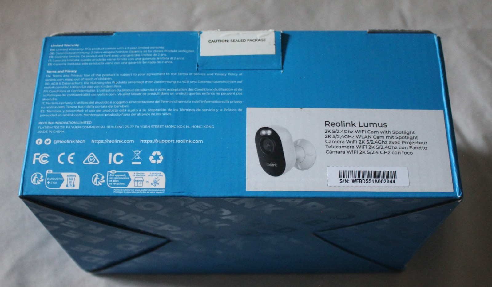 Reolink Lumus 2K Smart Wi-Fi Security Camera, Color Night Vision, 2.4/5GHz