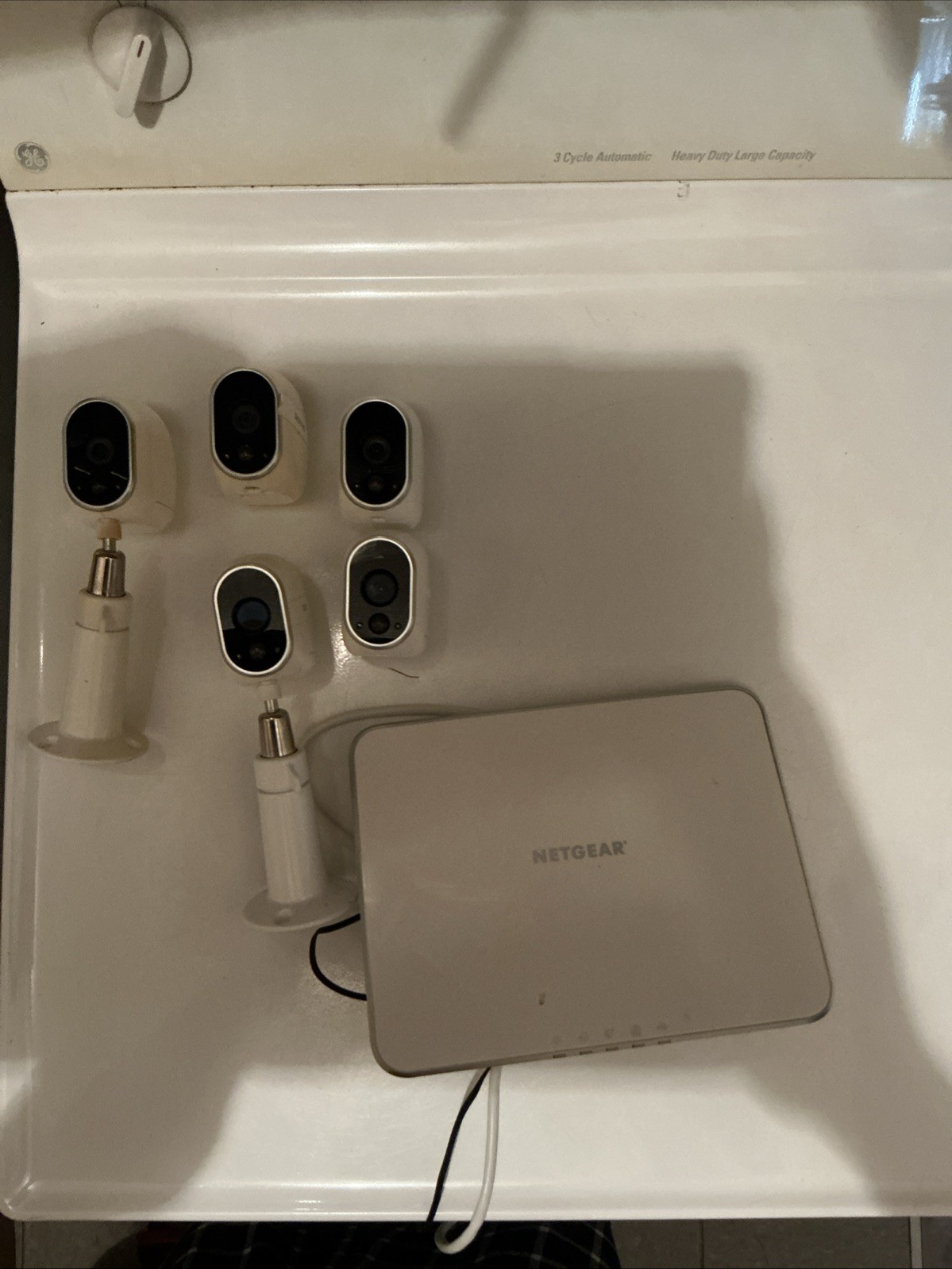 Arlo 4 Camera Wireless Security System Motion Detection Night Vision VMB3000