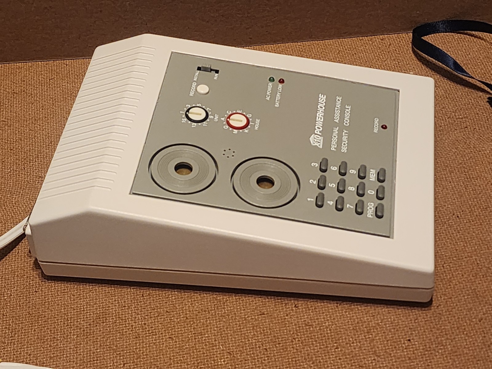 X10 POWERHOUSE PA5800 PERSONAL ASSISTANCE SECURITY SYSTEM PA581 PENDANT HP564