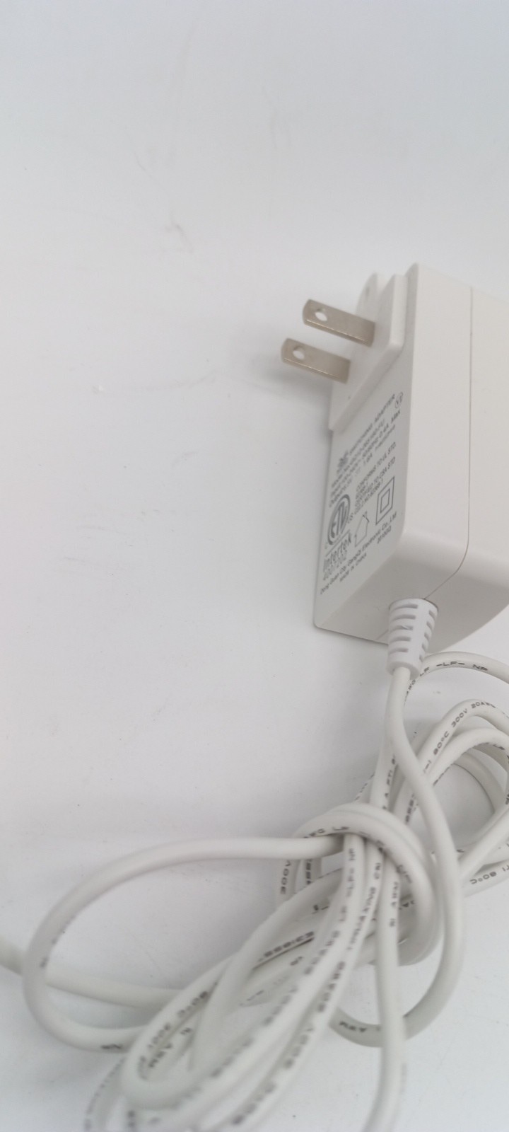 SimpliSafe Home Security System Base Station SSBS3 w/ Keypad SSKP3