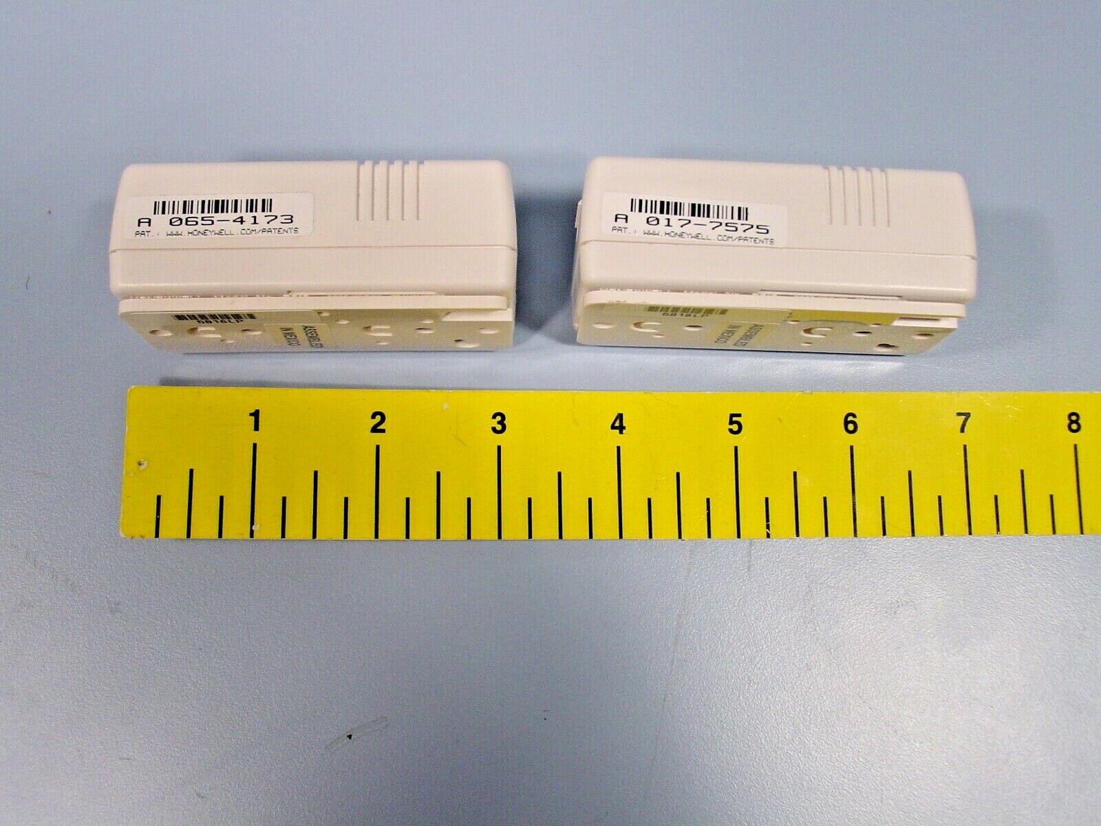 *Honeywell Ademco 5881ENHLP Wireless Receiver & 2 Wireless Transmitters