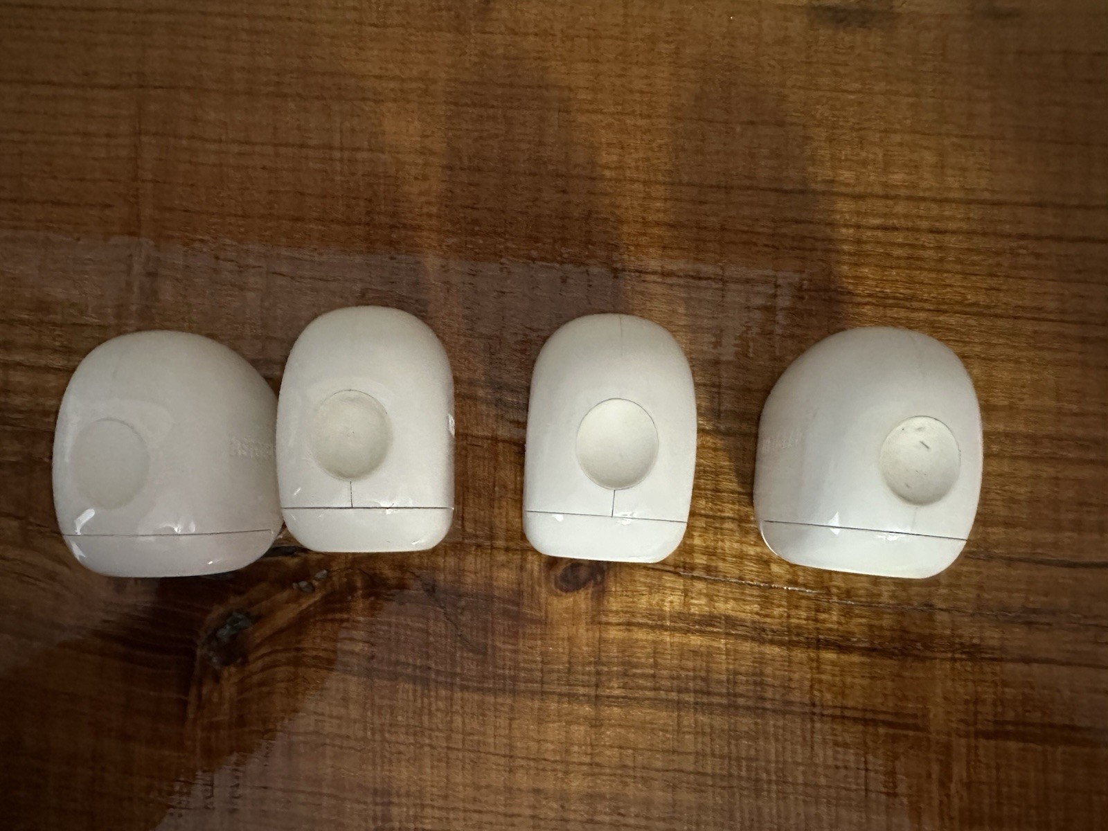 Arlo 4 Camera Wireless Security System Motion Detection Night Vision VMS3430