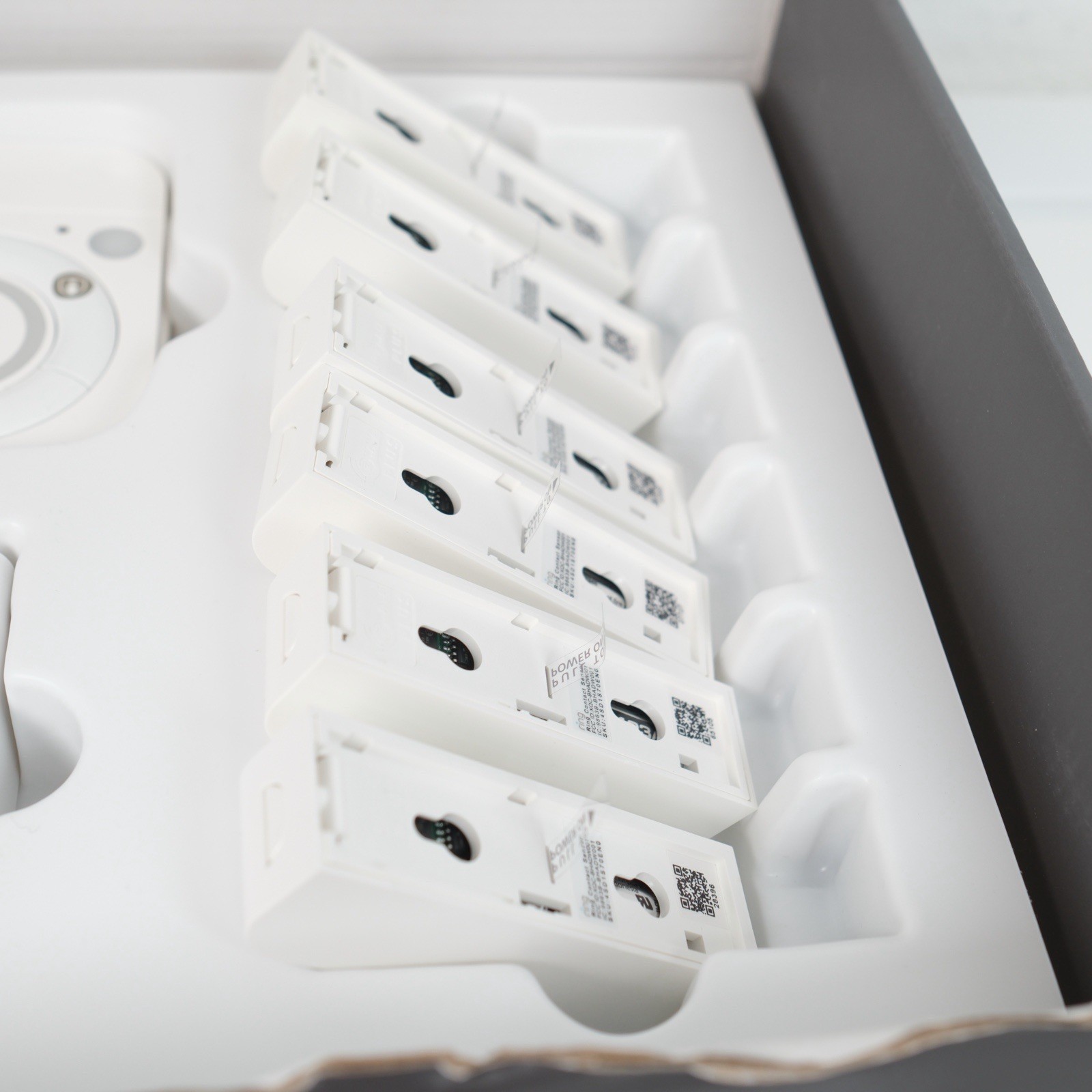 Ring Alarm 10-Piece Wireless Home Security System 1st Gen Base New Open Box