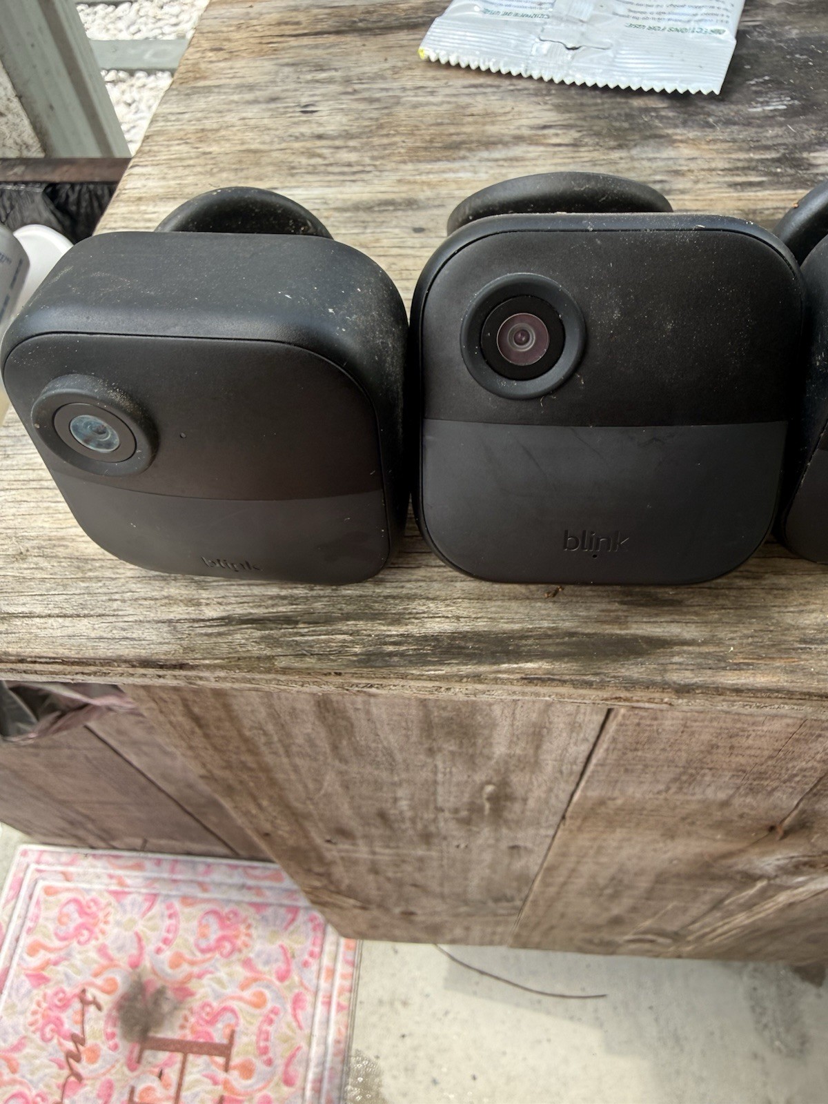 5 Outdoor 4 Wireless Security Camera System – 5 Cameras, 1080p HD & 2- Battery