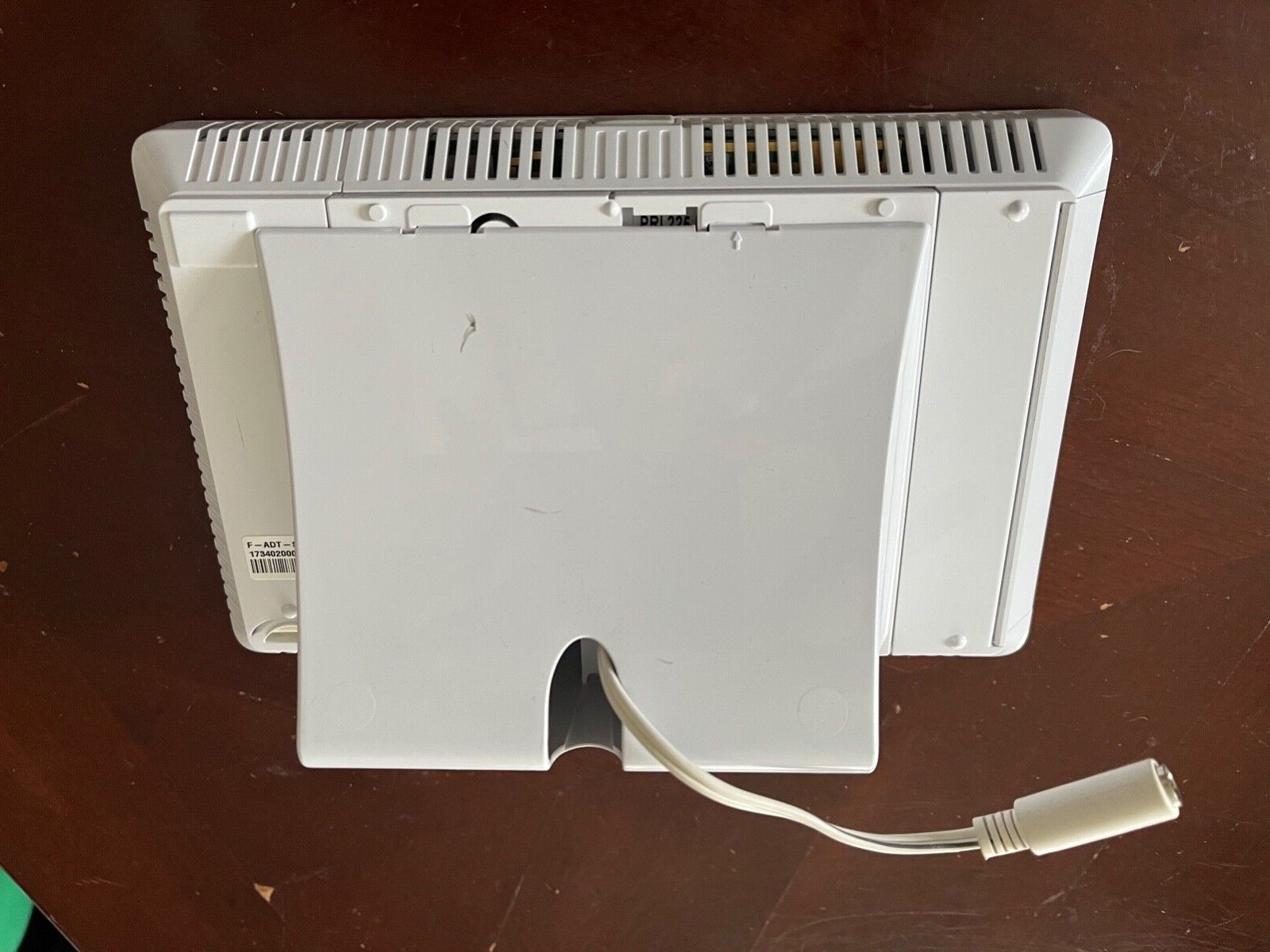 Samsung SmartThings ADT Home Security Hub F-ADT-HUB-1 + Charger