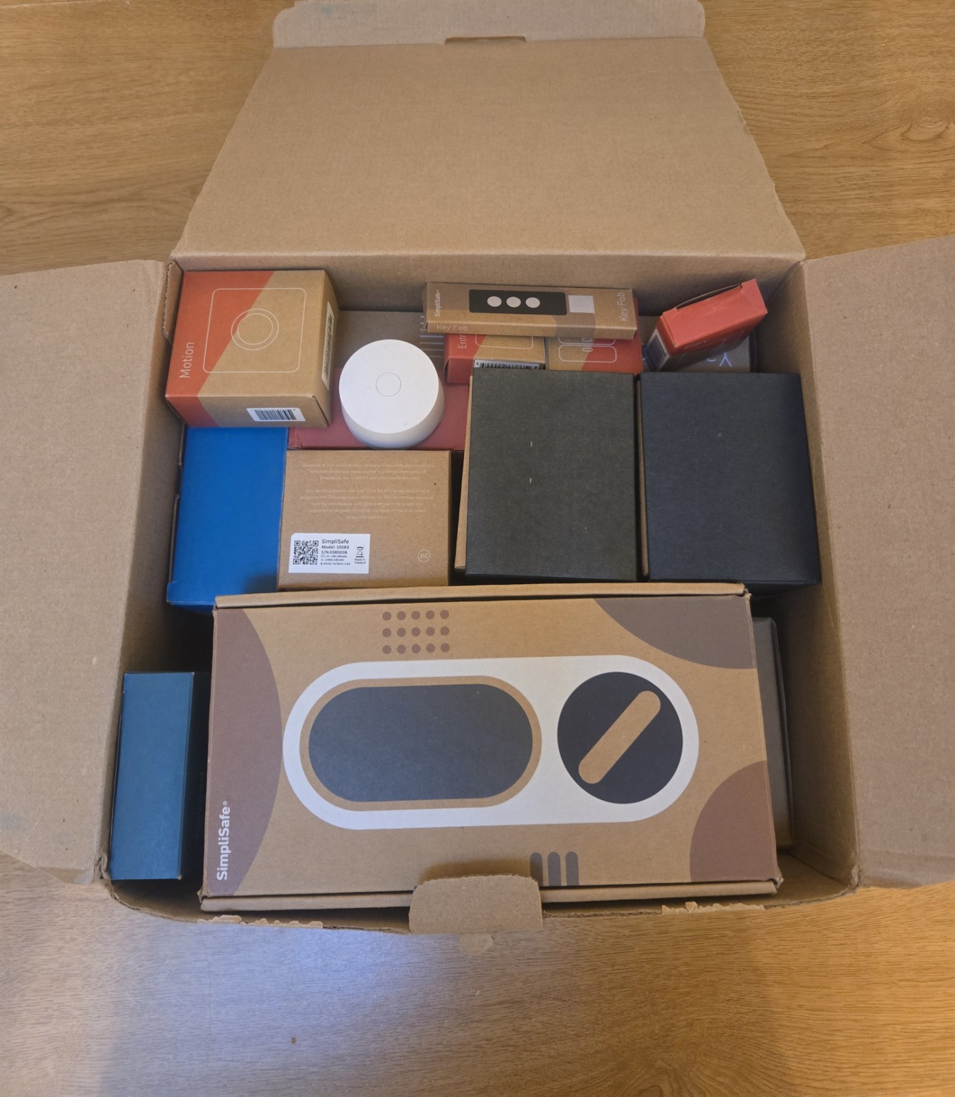 simplisafe security system gen 3. 14 Piece System
