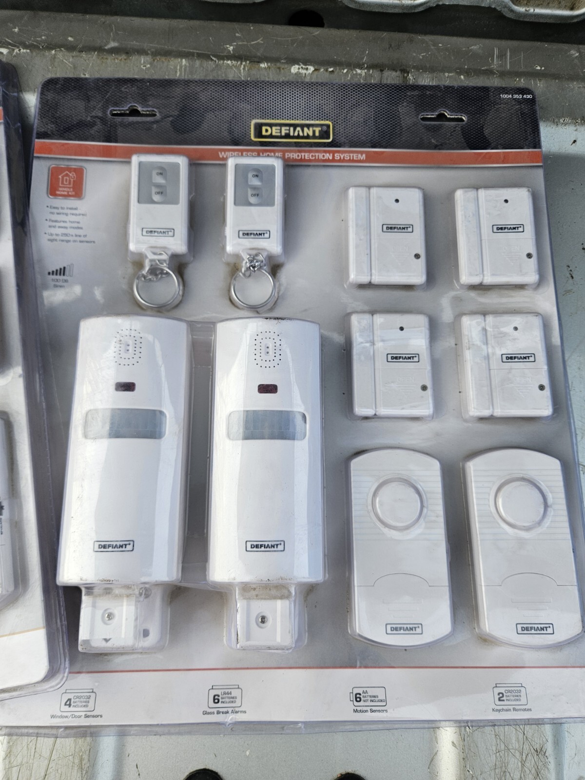 Lot of 2 Defiant Wireless Home Security Protection System Complete 4 Door/window