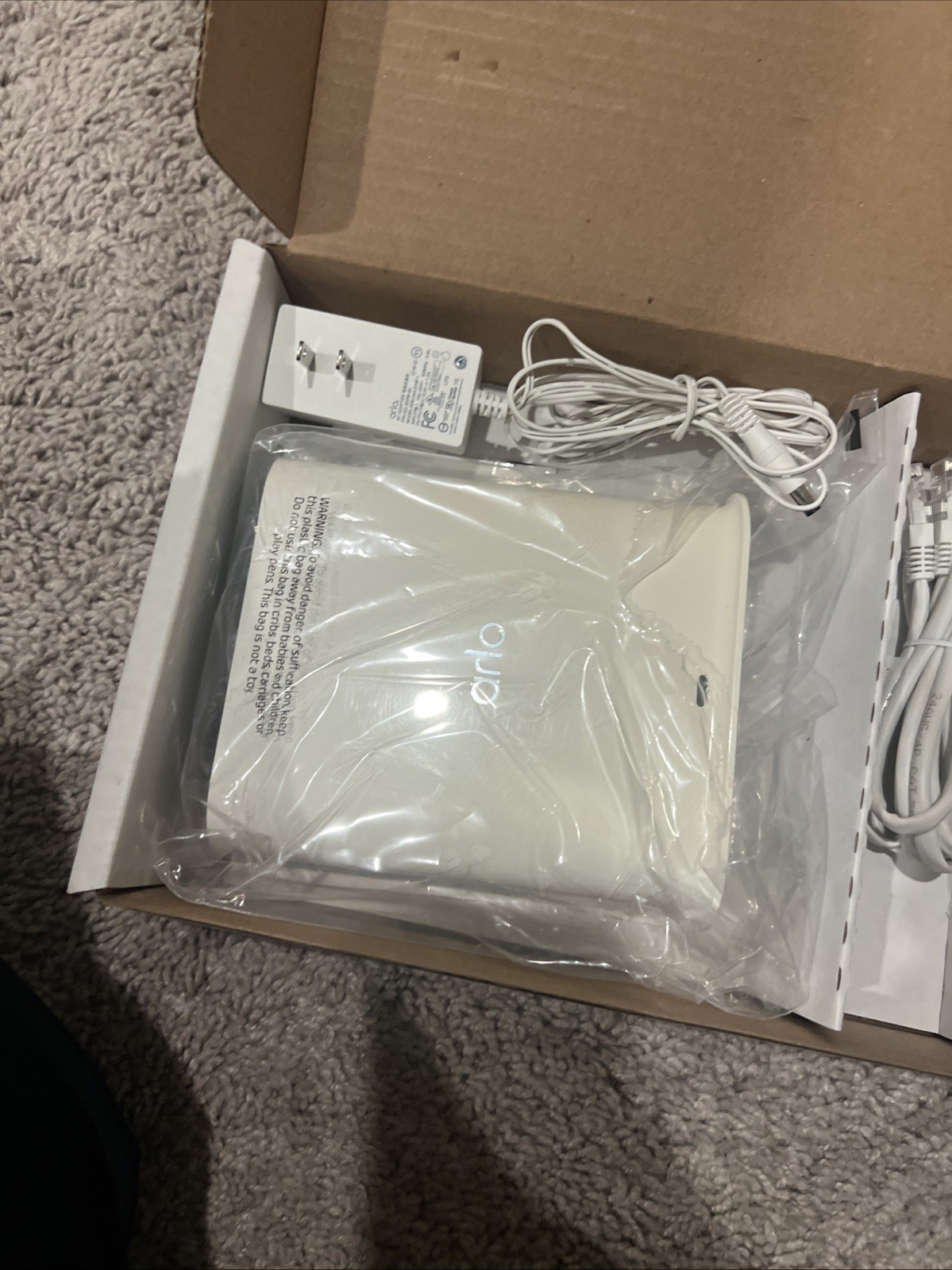 Arlo Pro Smart Hub (VMB4540) Base Station With USB Local Storage