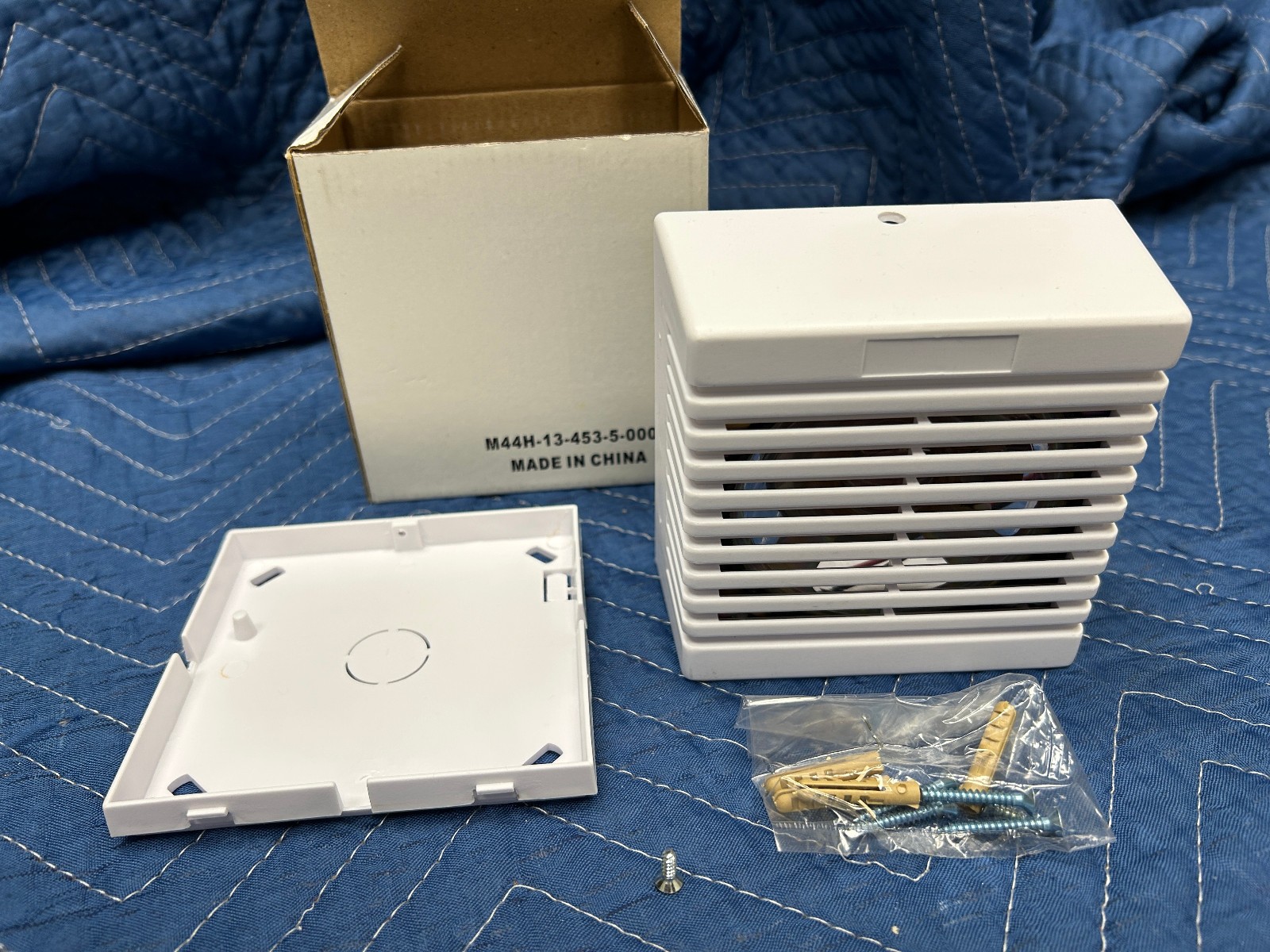 GE Interlogix M44H-13-453-5-0001 15 Watt, 8 Ohm Wall-Mount Speaker