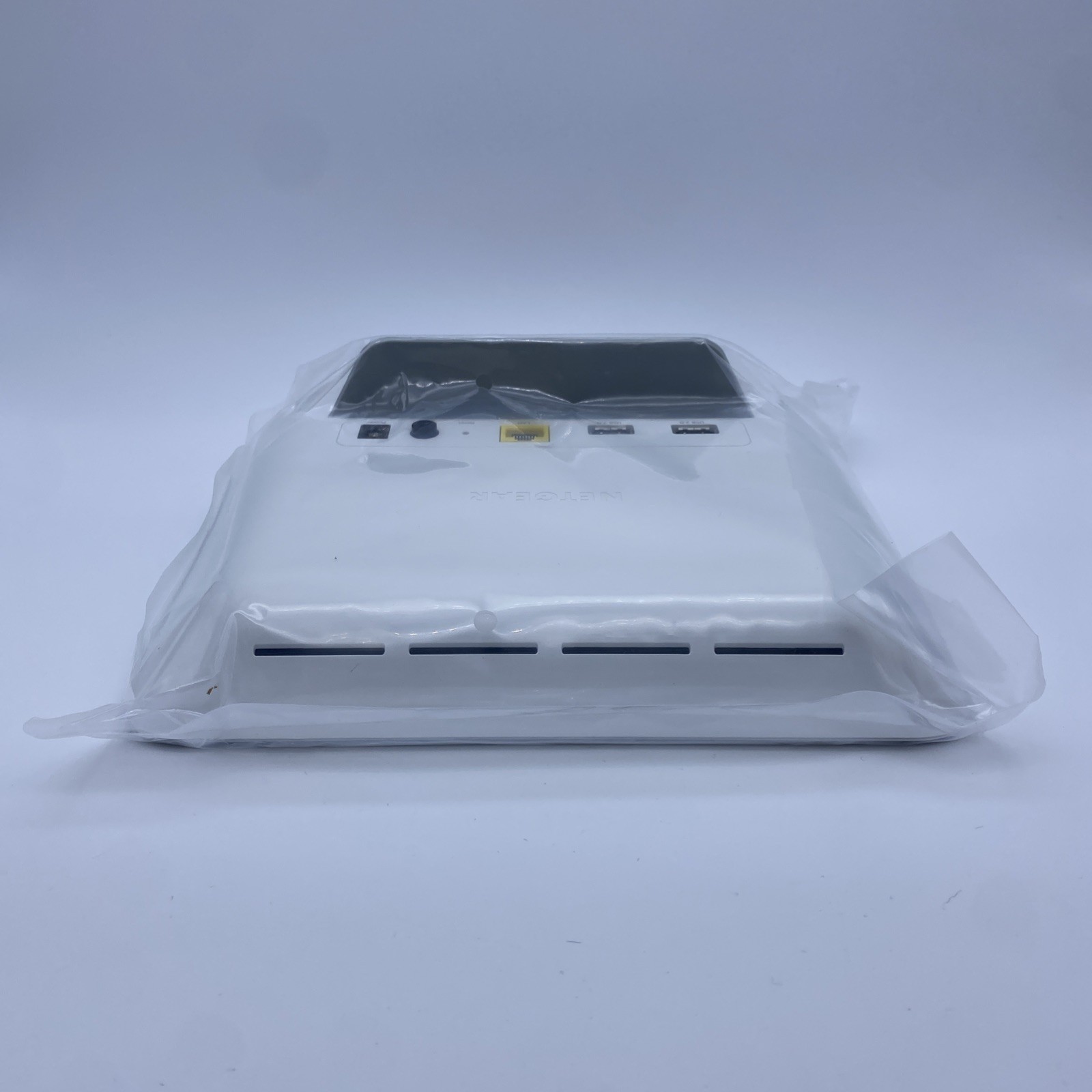 Netgear/Arlo VMB3000 Security Base Station NEW – Ships Fast!