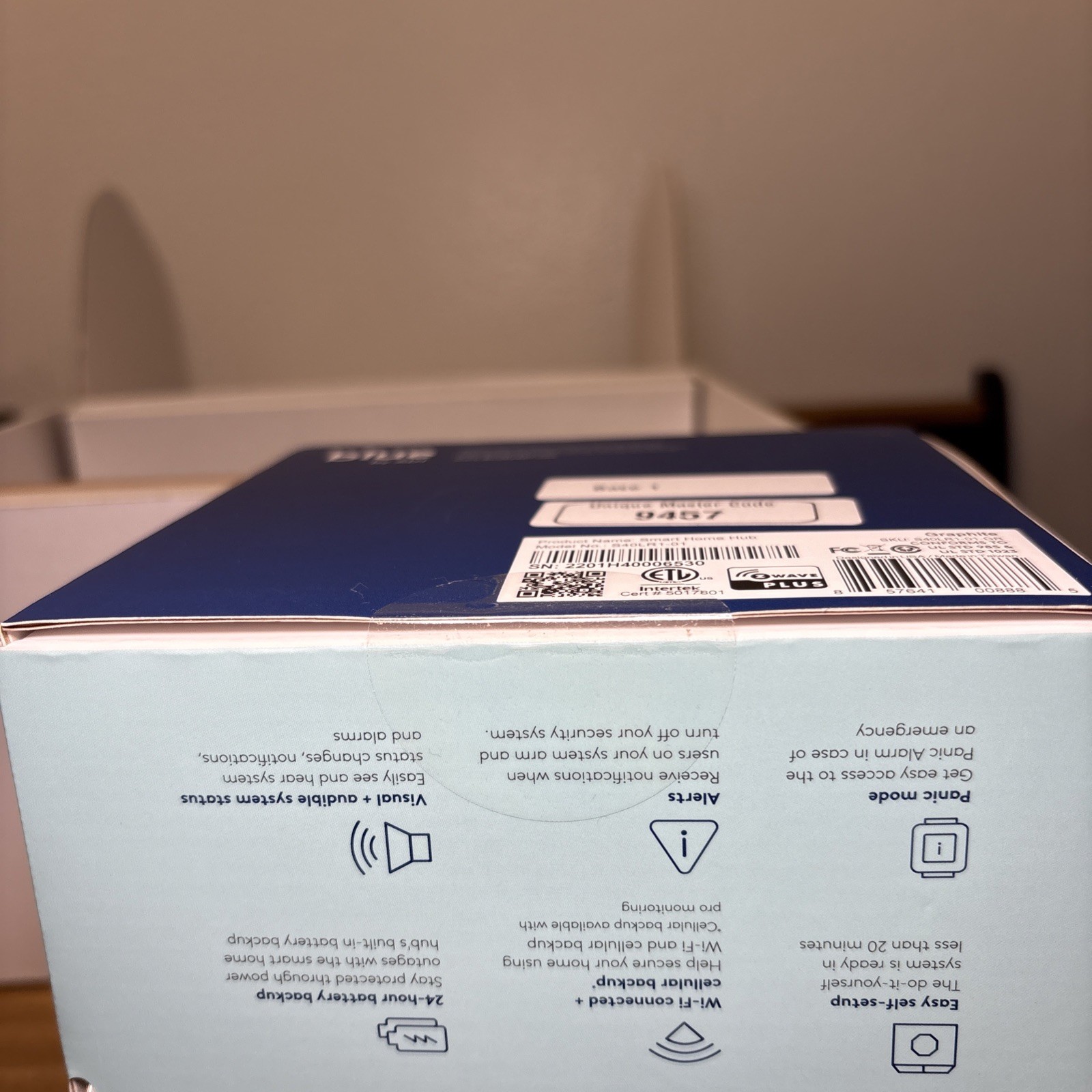 Blue by ADT Smart Home Hub Black S40LR0-01 New Sealed