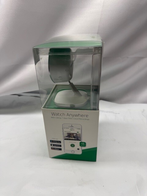 Arlo Q VMC3040-100NAS 1080p HD Wireless Security Camera with Audio Indoor