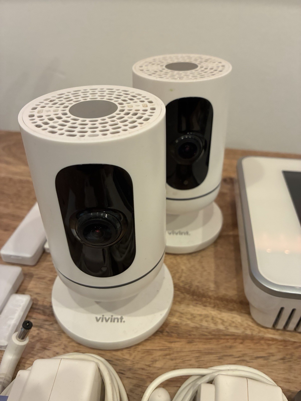 Vivint Home Security System Bundle