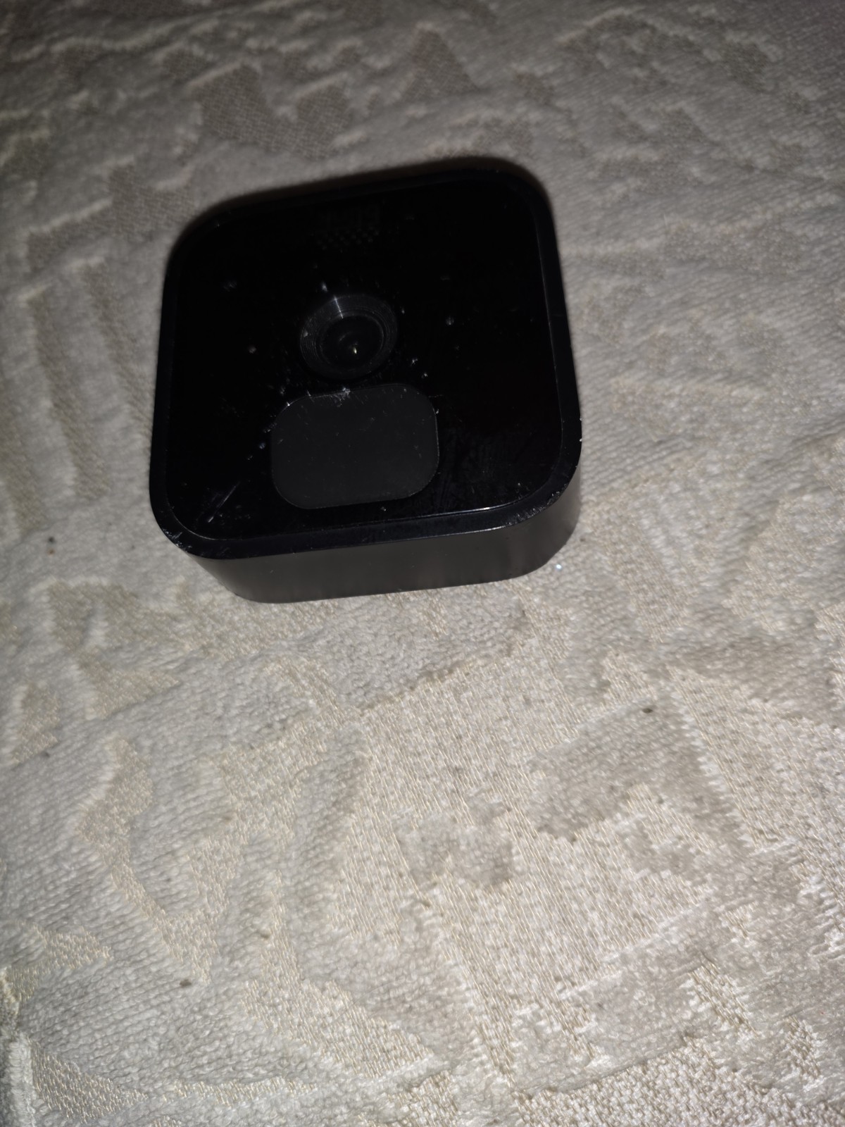Blink Wireless Indoor/Outdoor Security Camera w/ Sync Module 2 USB Cable Alexa