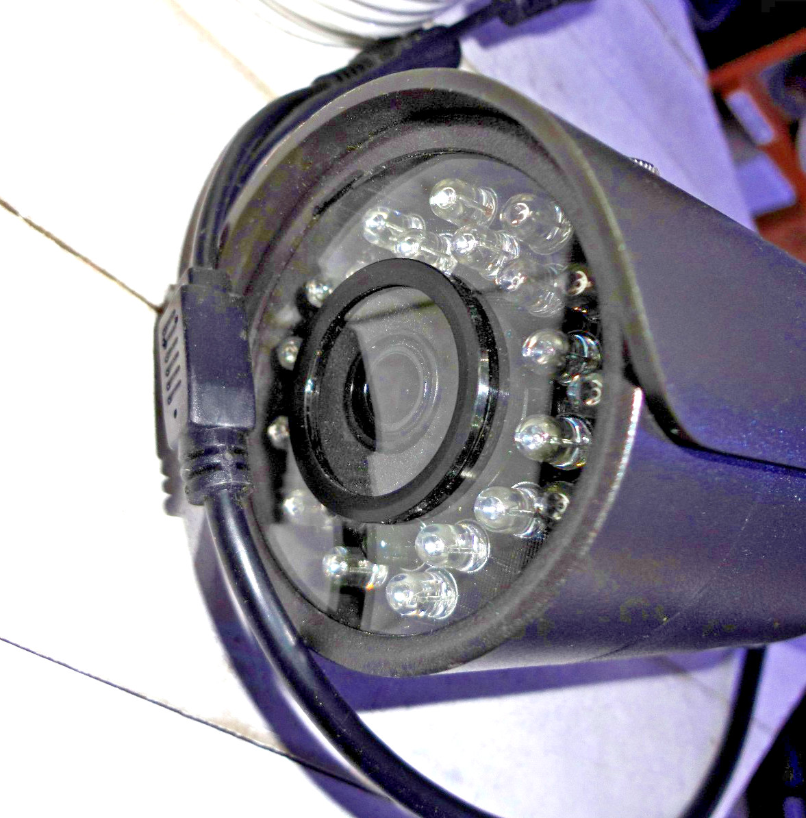 NEW – Q-See QCA8050B 1080P Analog HD Bullet Security Camera w/ BNC Cable