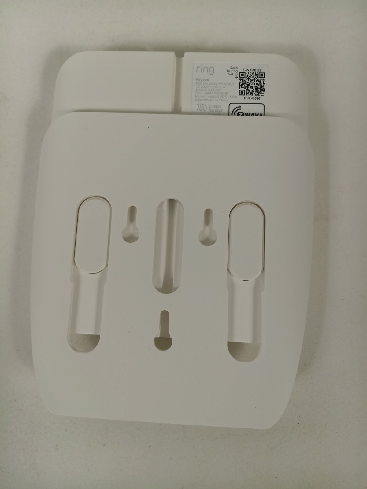 Ring Alarm Base Station US 4HB1U9-0EN0 w/ Ring Keypad 5AT2S7 [2nd Generation]